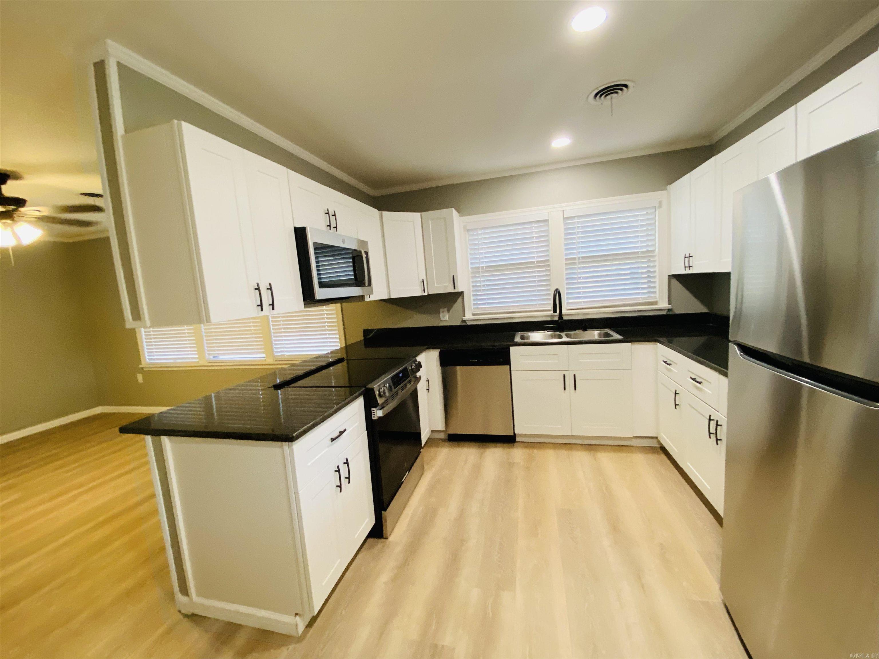 BROOKLINE ADD'N - Residential