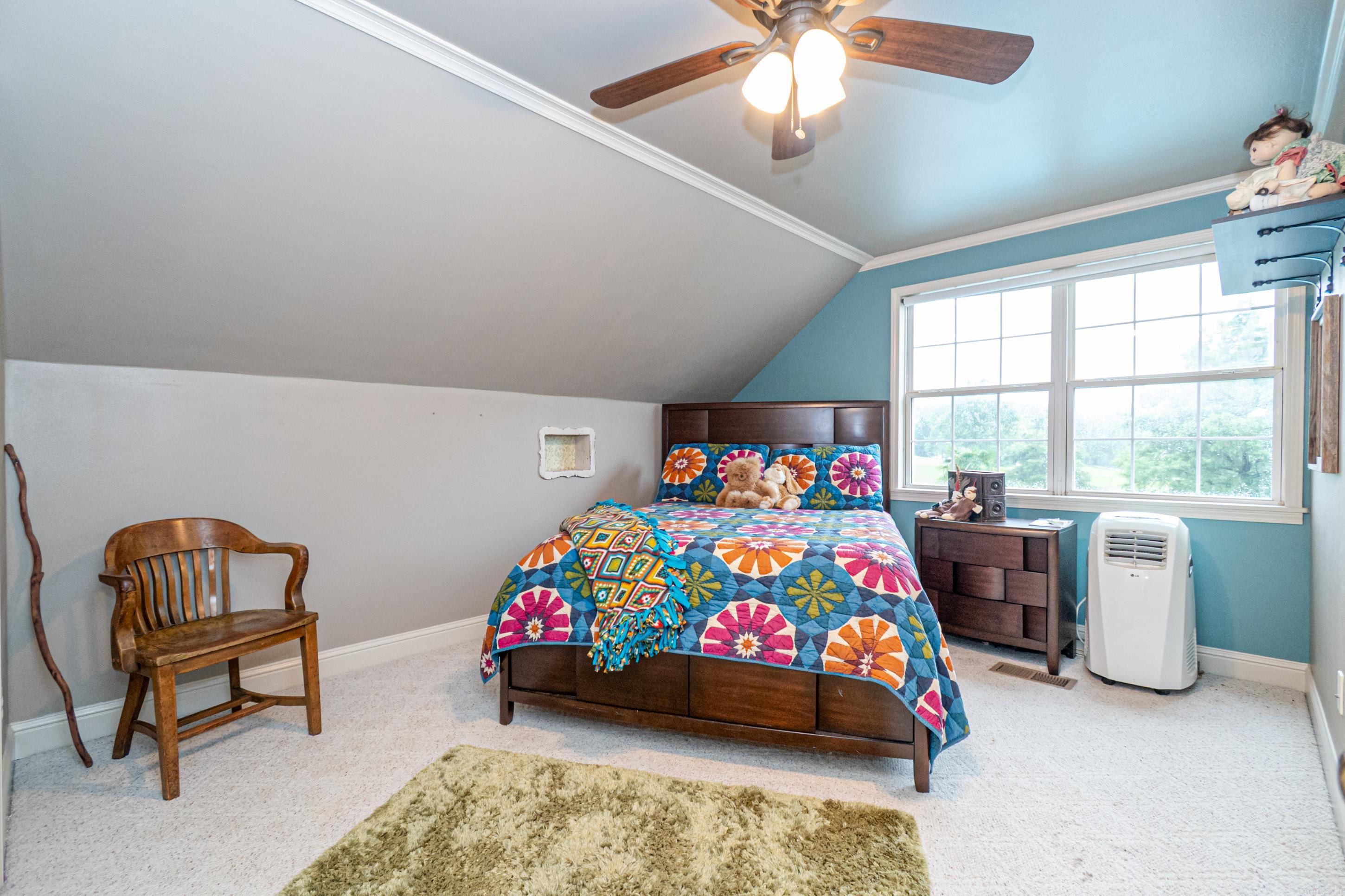 MEADOW HILLS - Residential