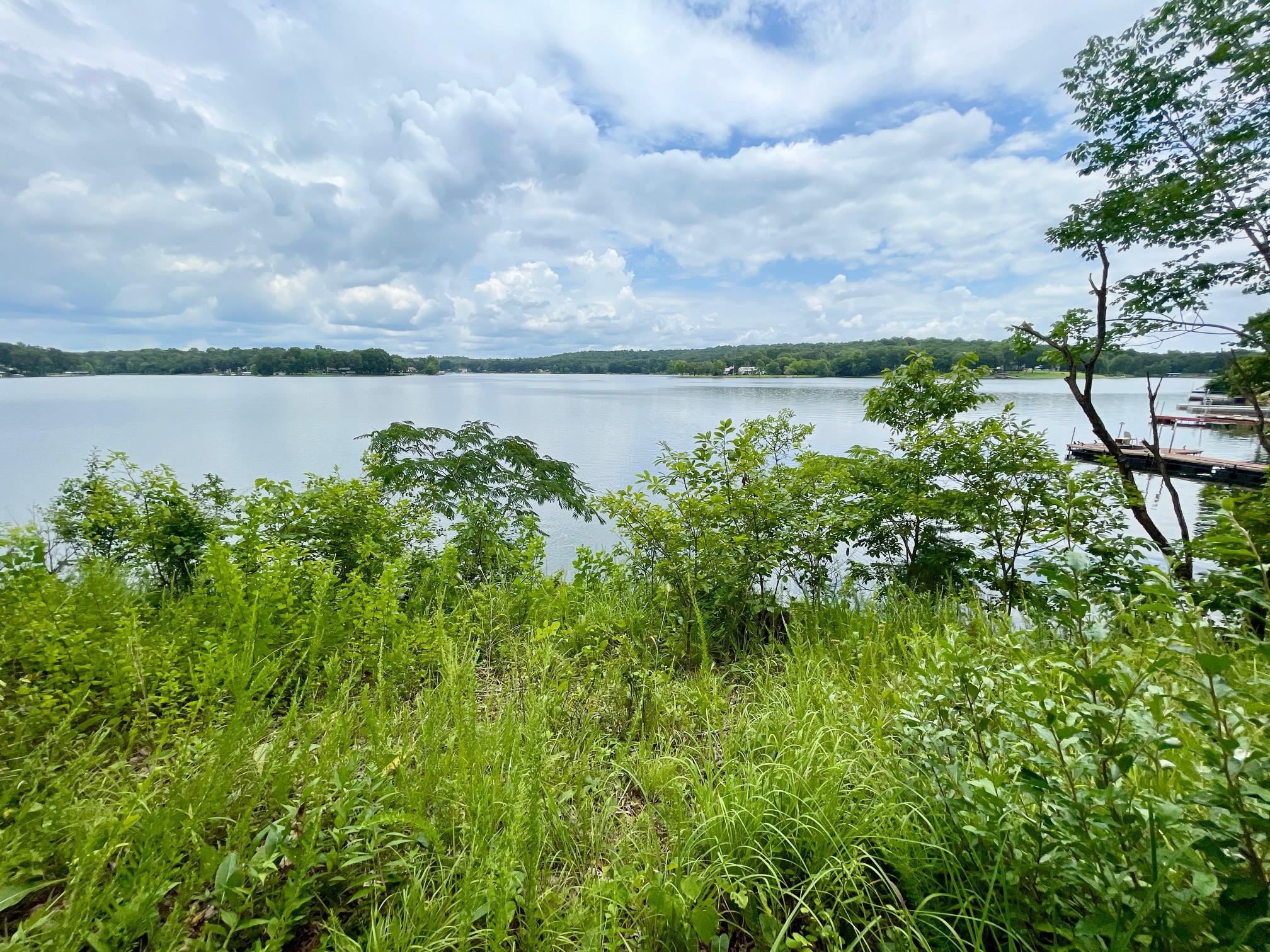 CROWN VIEW - Land