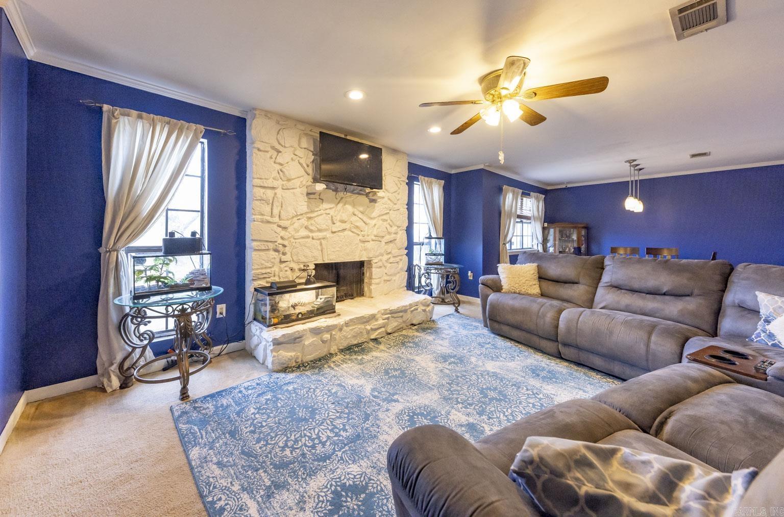 CARYWOOD - Residential