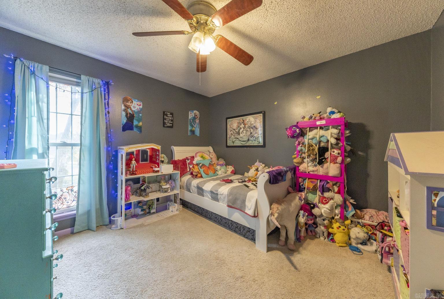 CARYWOOD - Residential