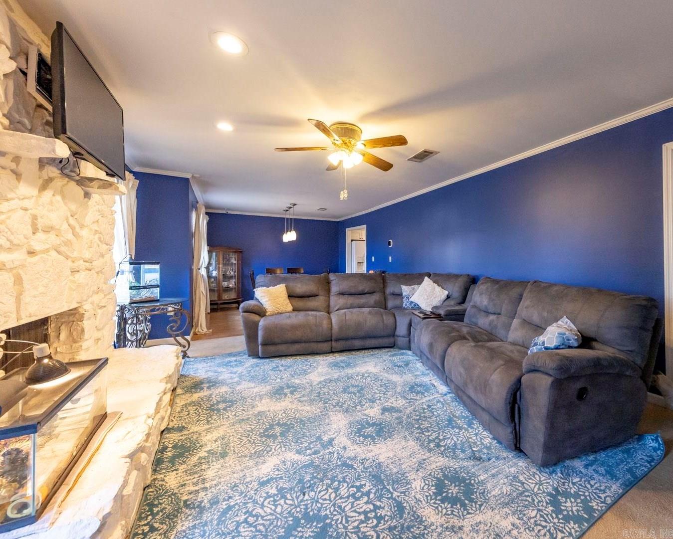 CARYWOOD - Residential