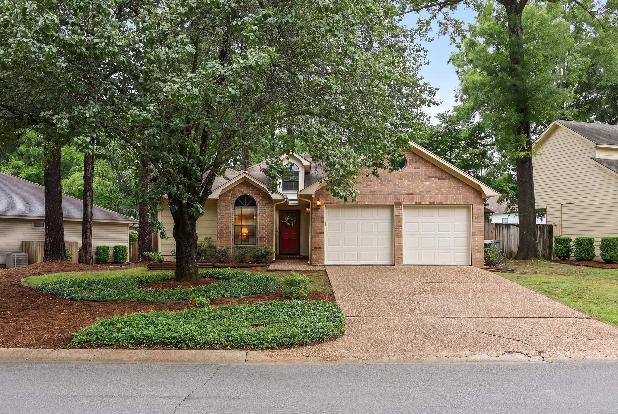 Welcome home to 13918 Wimbledon Loop in the desirable Otter Creek community! This well-maintained 3-bedroom, 2-bath home features a functional split floor plan that offers privacy and comfortable living for everyone. The spacious living area is perfect for relaxing or entertaining, while the kitchen and dining areas provide a great space for gathering with family and friends. The primary suite is thoughtfully separated from the secondary bedrooms and includes a private bath and ample closet space. Step outside to enjoy the fully fenced backyard, ideal for pets, outdoor activities, or simply unwinding after a long day. A two-car garage provides additional storage and convenience. Residents of Otter Creek enjoy access to outstanding neighborhood amenities, including a community pool, tennis courts, playgrounds, and common recreational areas. Conveniently located near shopping, dining, schools, and major thoroughfares, this home offers the perfect combination of comfort, convenience, and community living. Schedule your showing today!