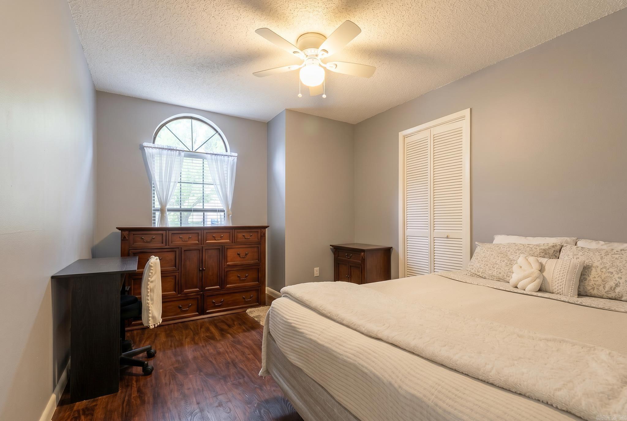 OTTER CREEK COMMUNITY - Residential