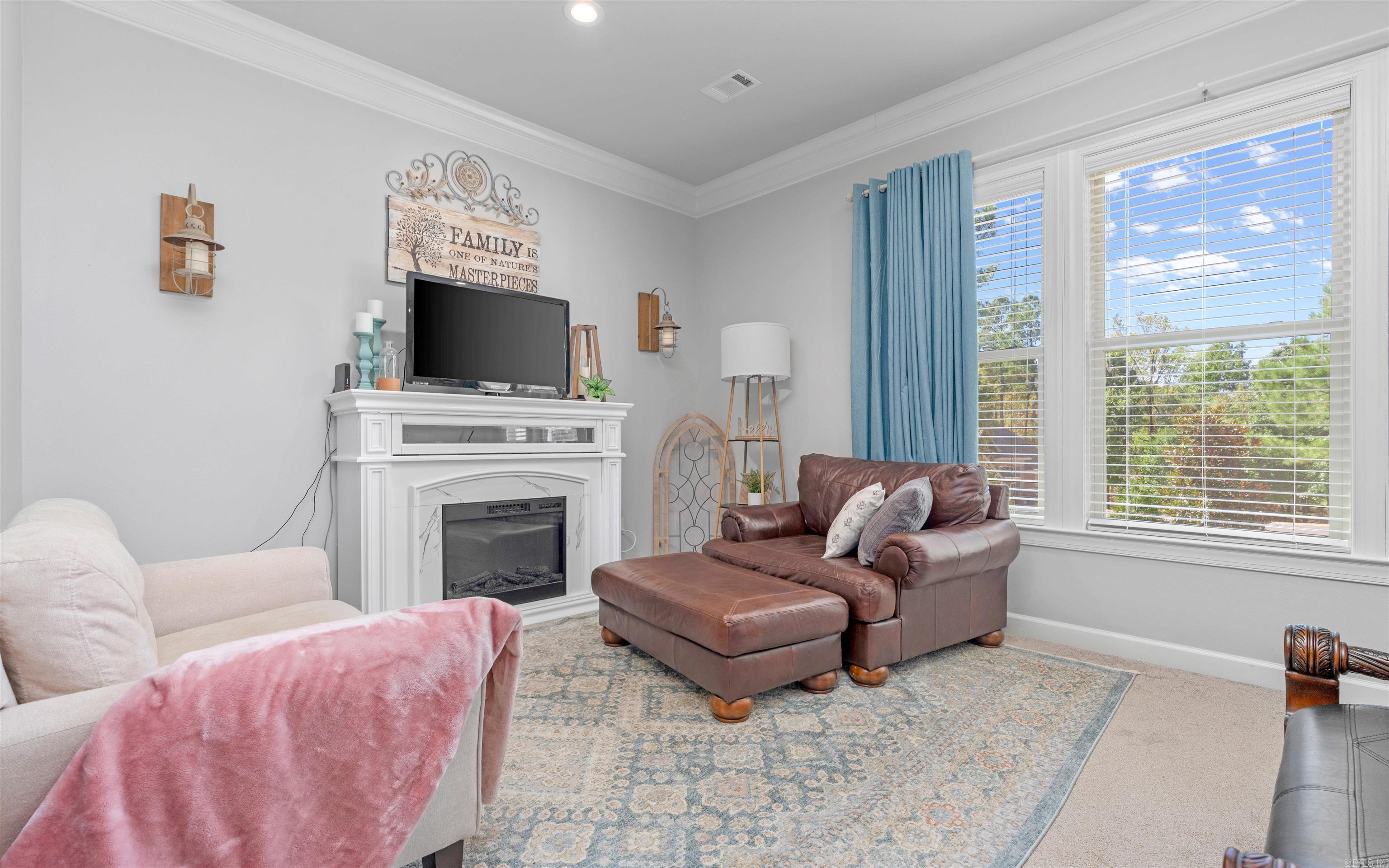Maria - Residential