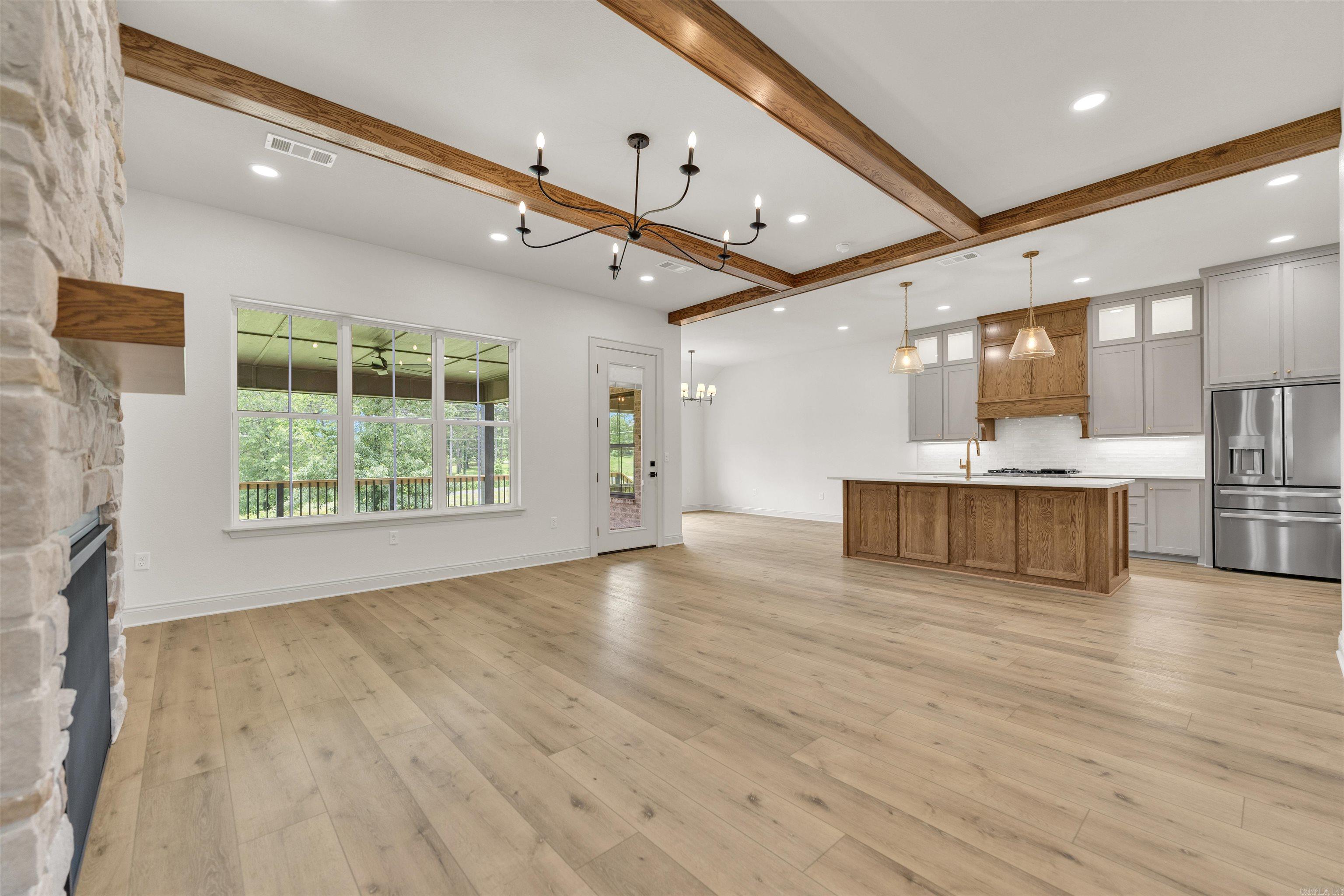 THE VILLAGE AT PRAIRIE CREEK - Residential