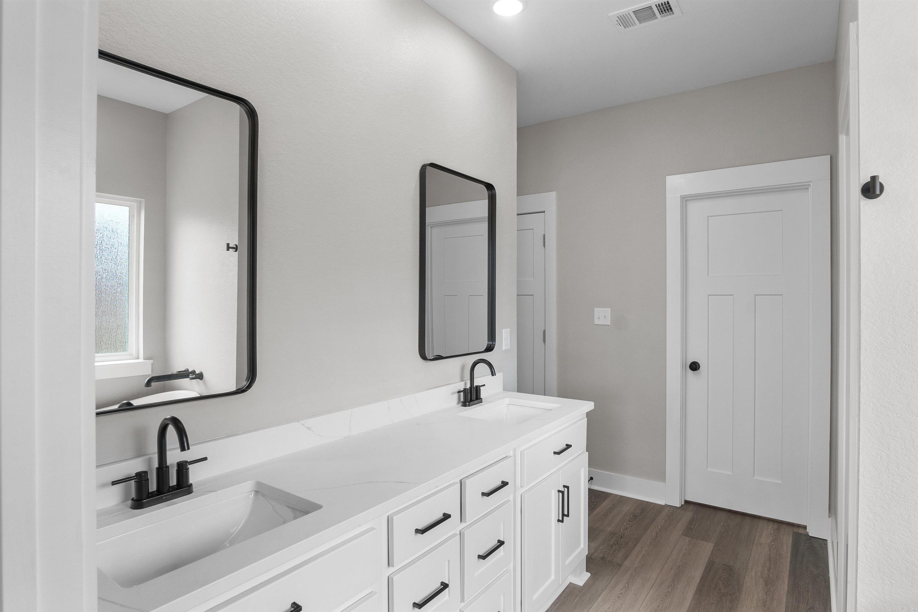 Dove Creek - Residential
