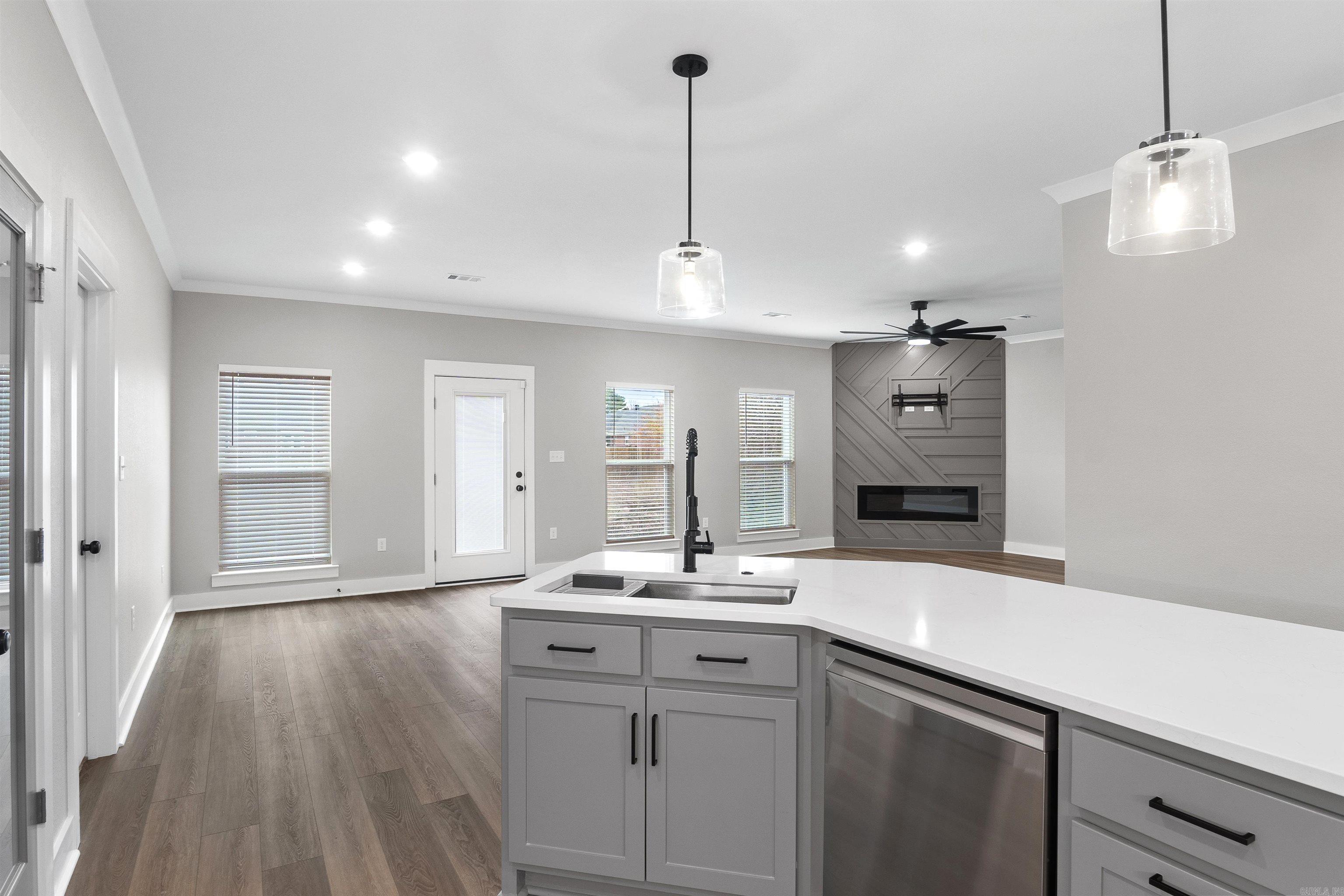 Dove Creek - Residential