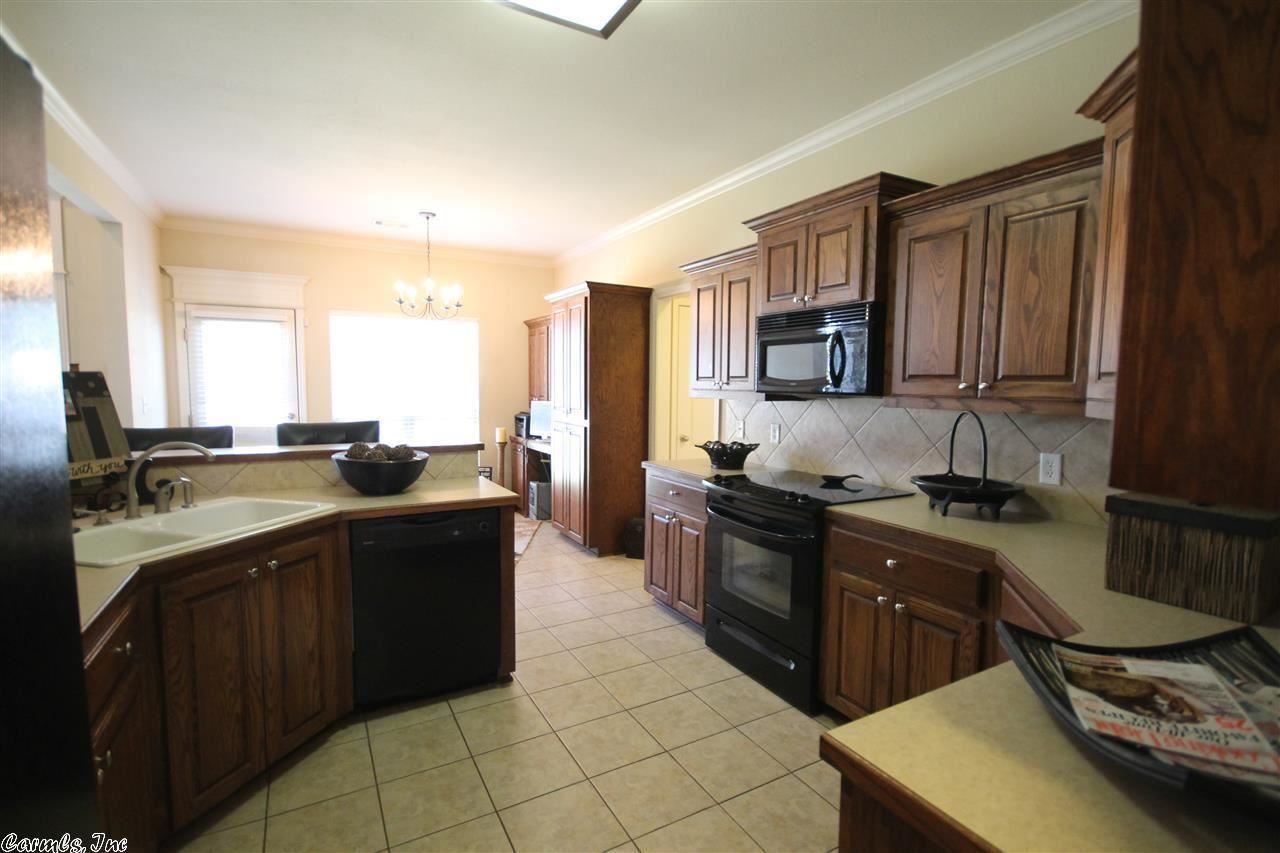 SILVER SPRINGS - Residential
