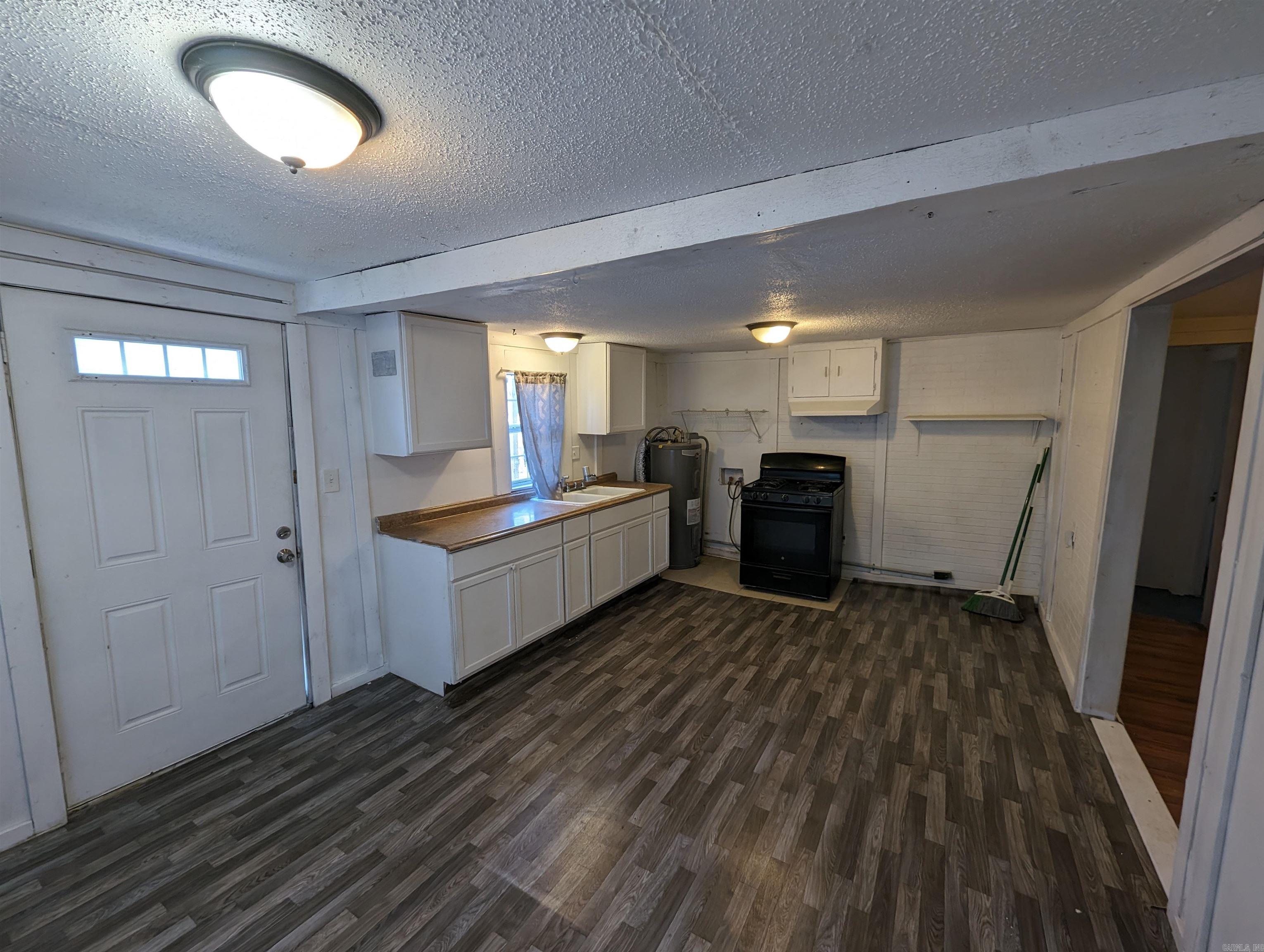 Jones - Residential