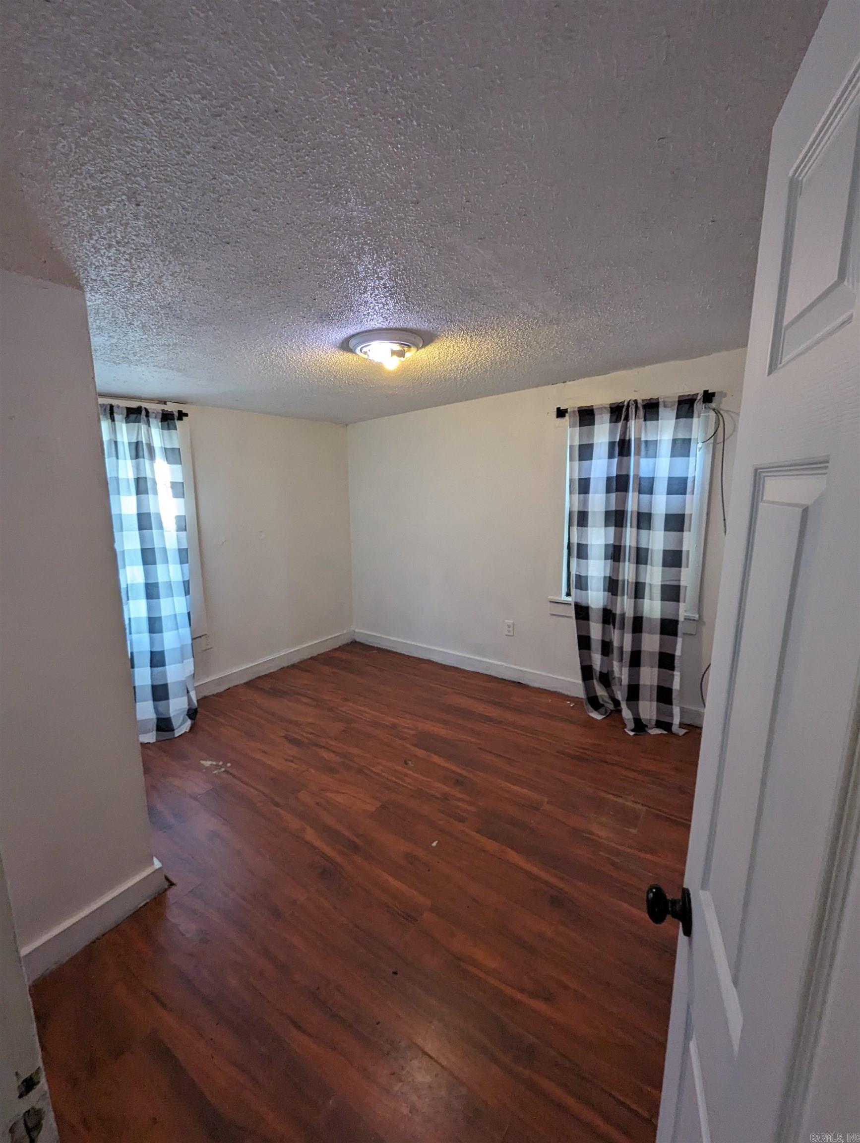 Jones - Residential