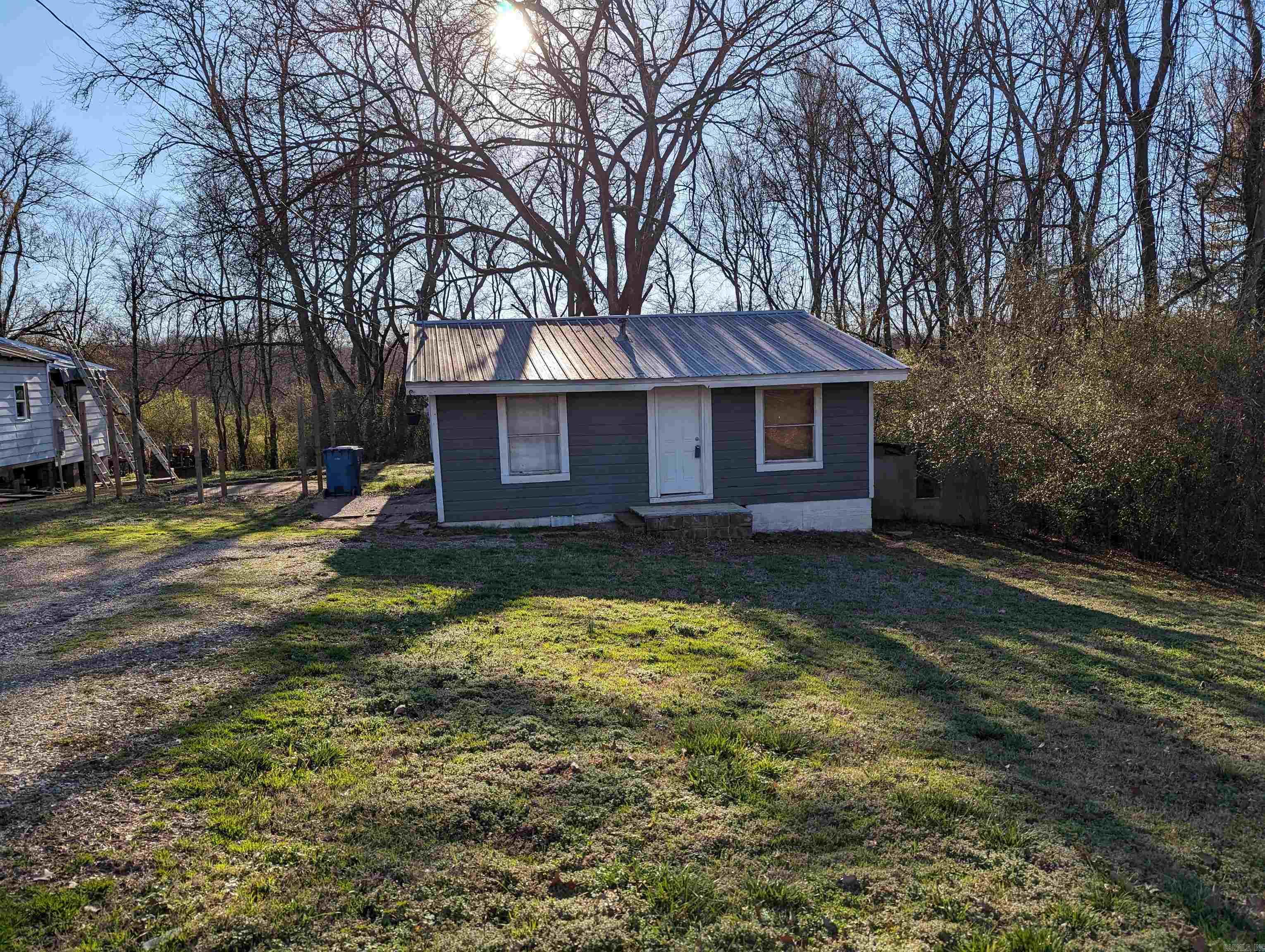 Jones - Residential