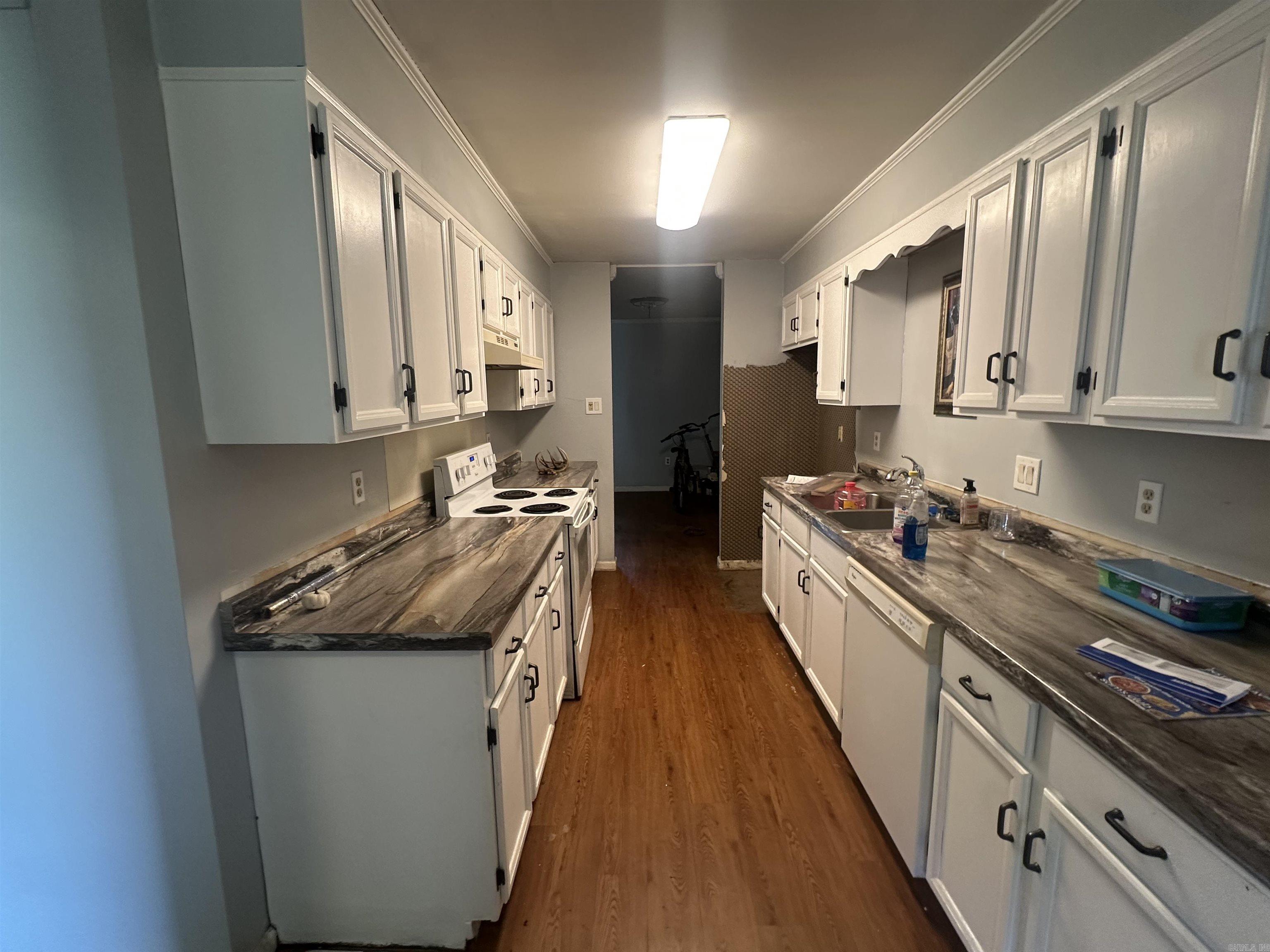 BRIERWOOD - Residential