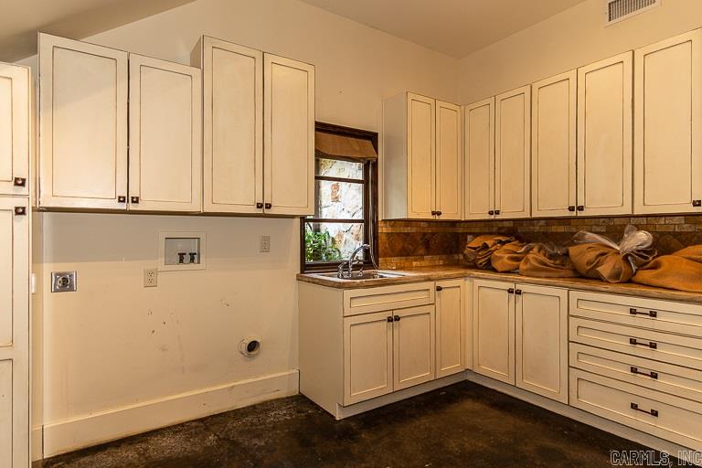 Newtons - Residential