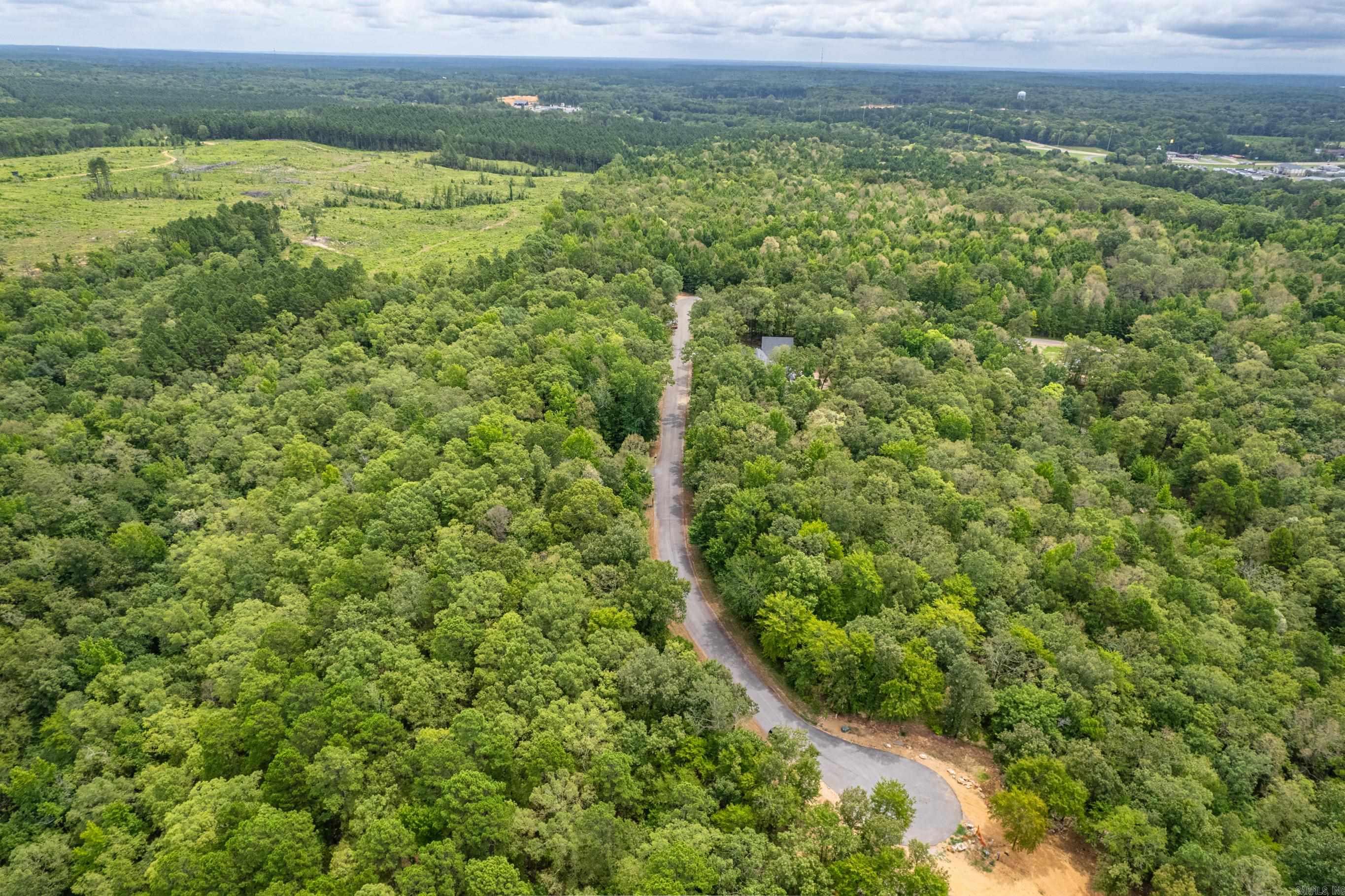 River Oaks - Land