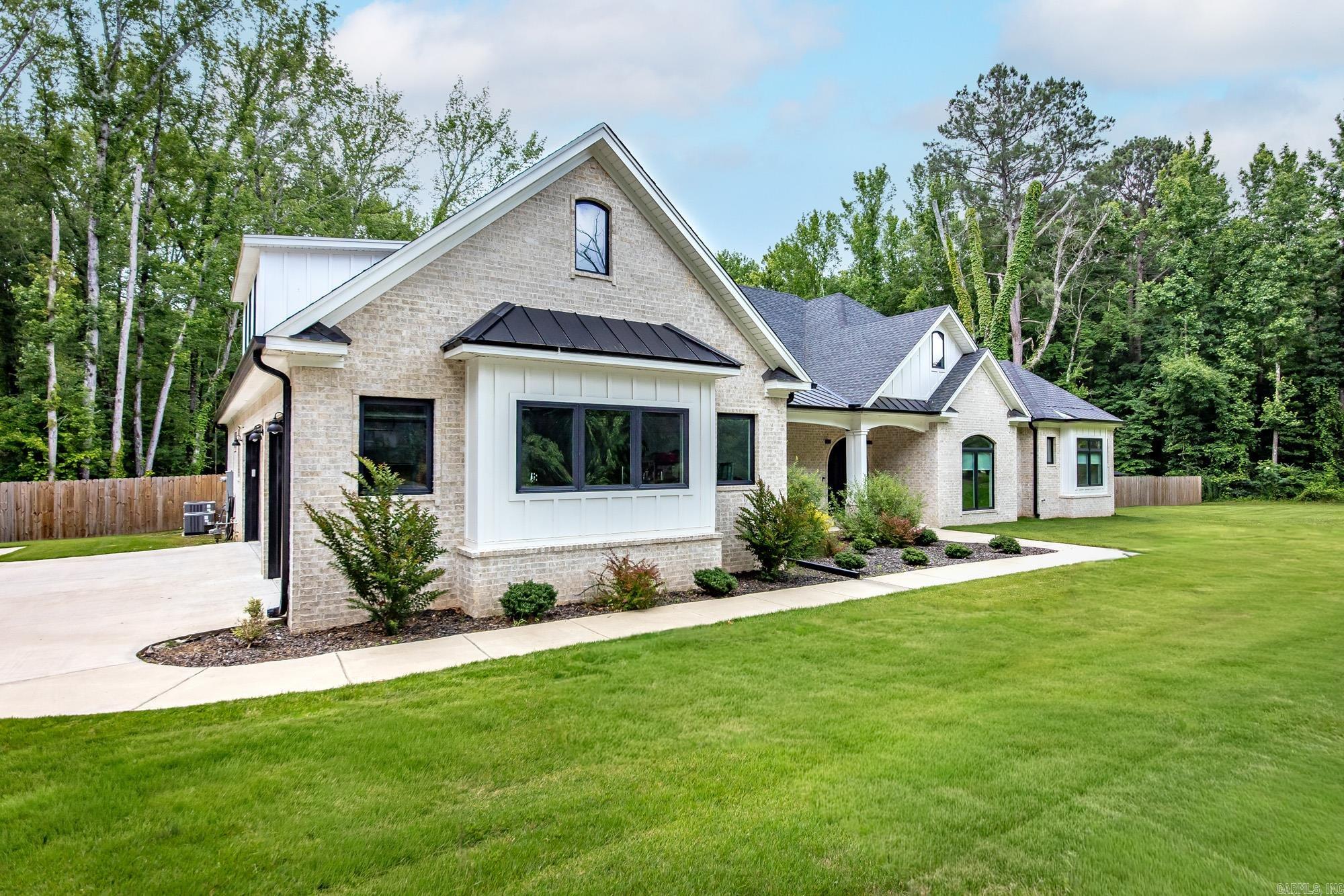 Metes & Bounds - Residential