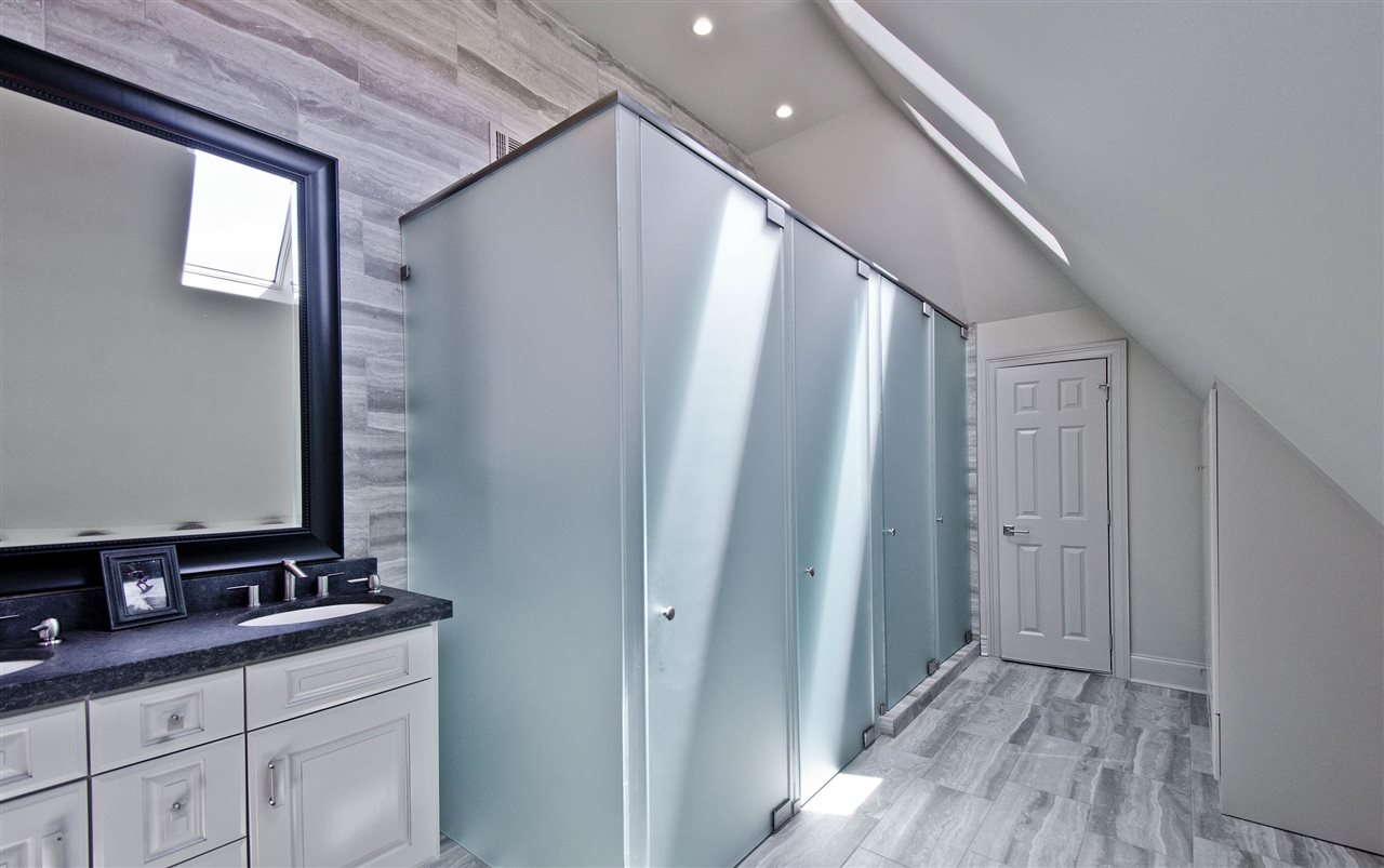 BAYVIEW ESTATES - Residential