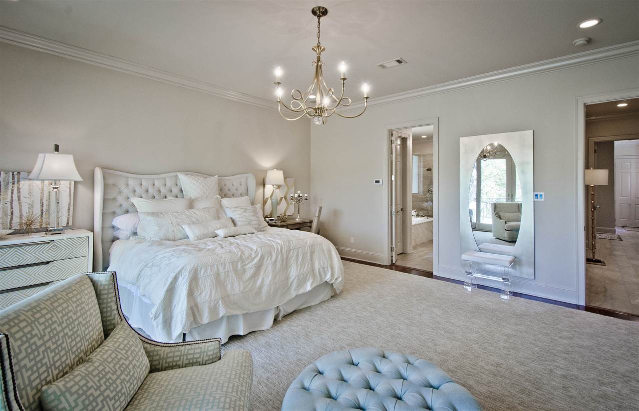 BAYVIEW ESTATES - Residential