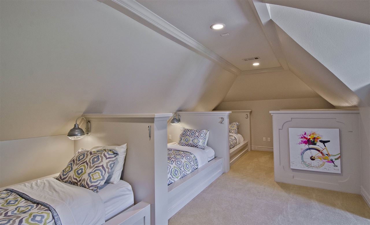 BAYVIEW ESTATES - Residential