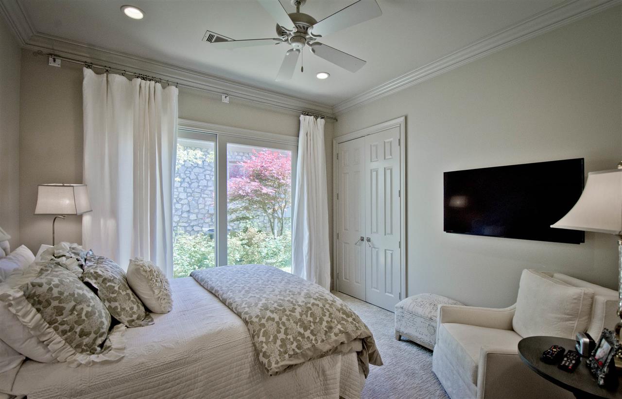 BAYVIEW ESTATES - Residential