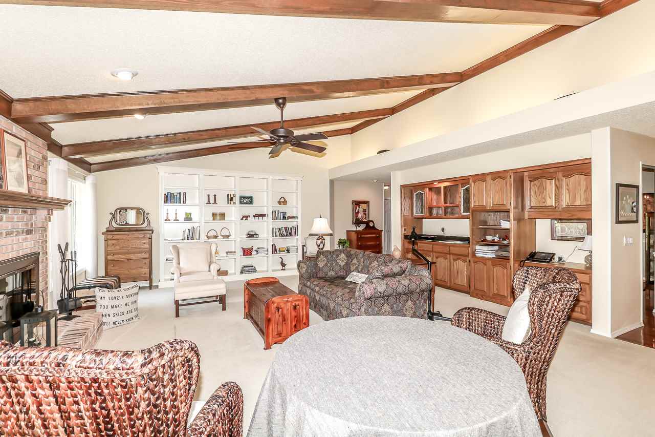 RONQUILLO - Residential