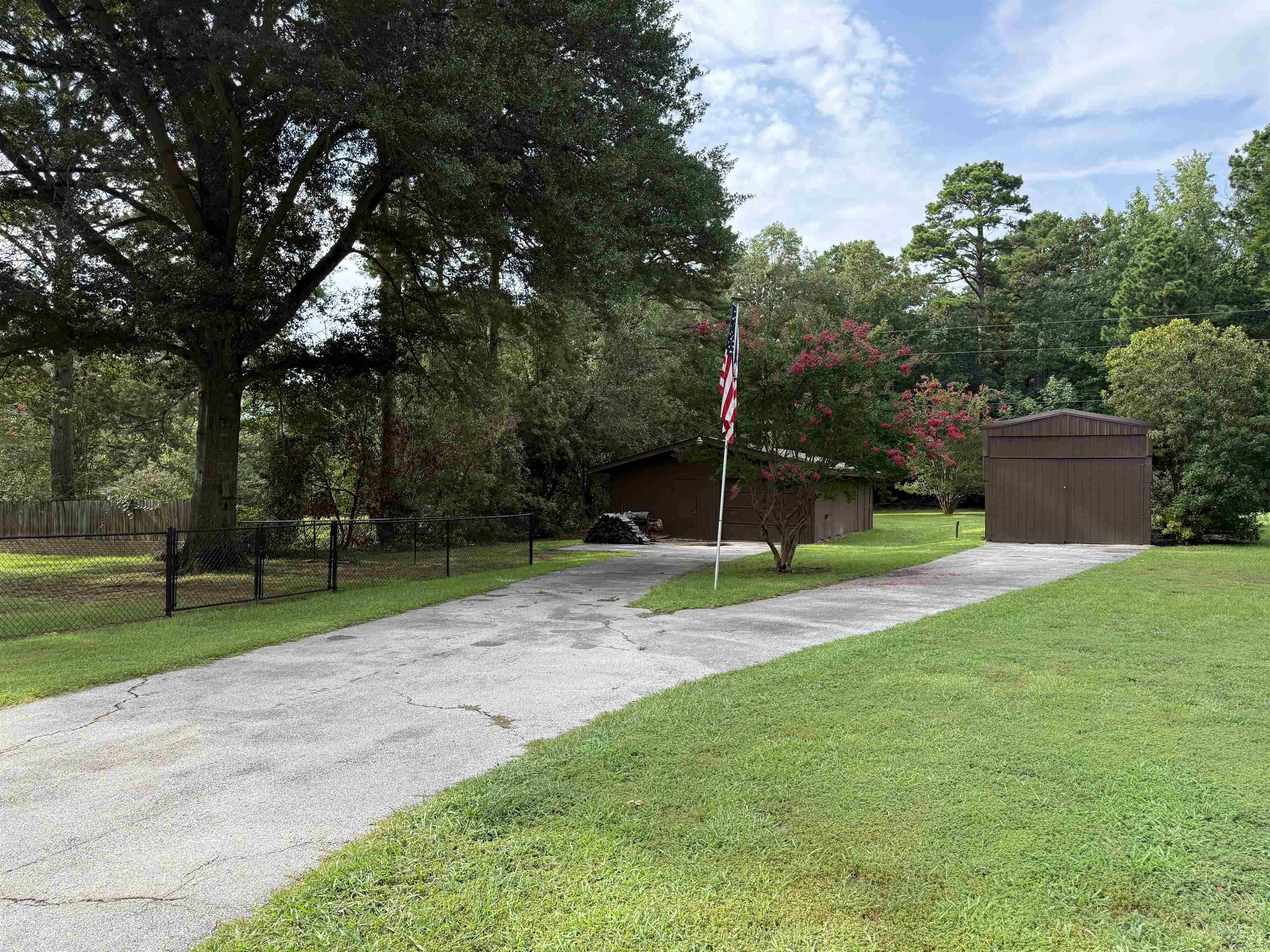 Heber Springs-Inside - Residential