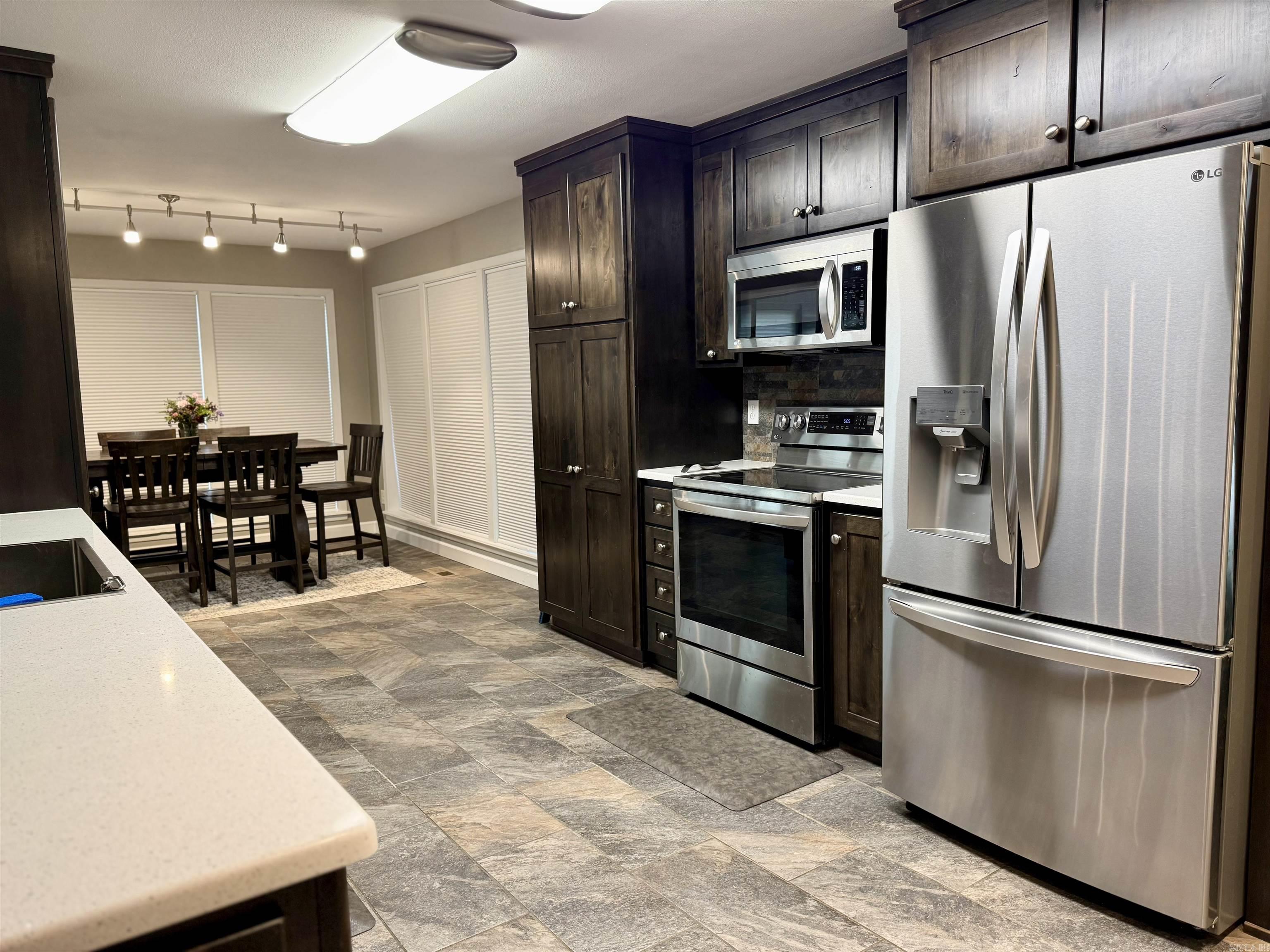 Heber Springs-Inside - Residential