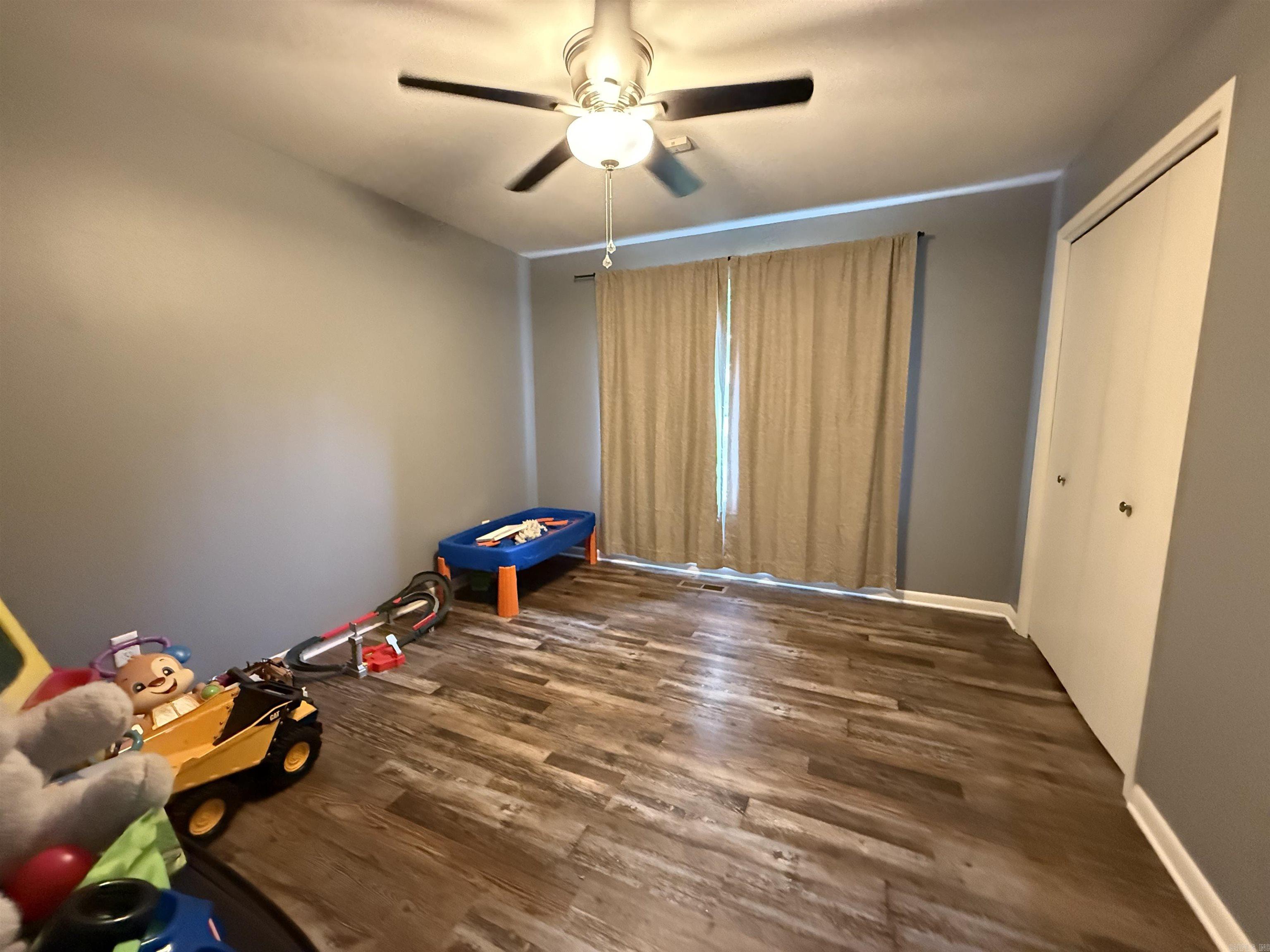 Heber Springs-Inside - Residential