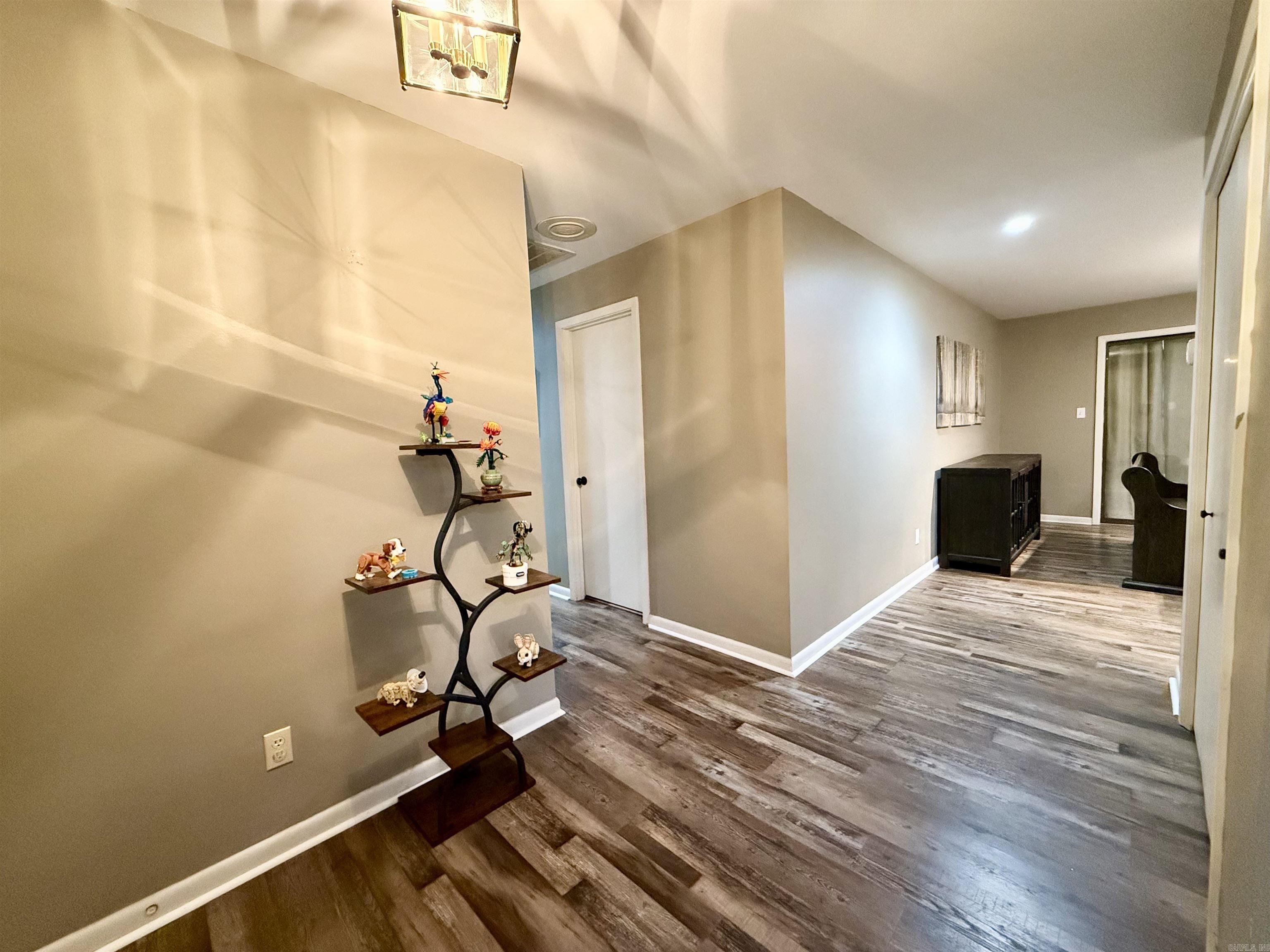 Heber Springs-Inside - Residential
