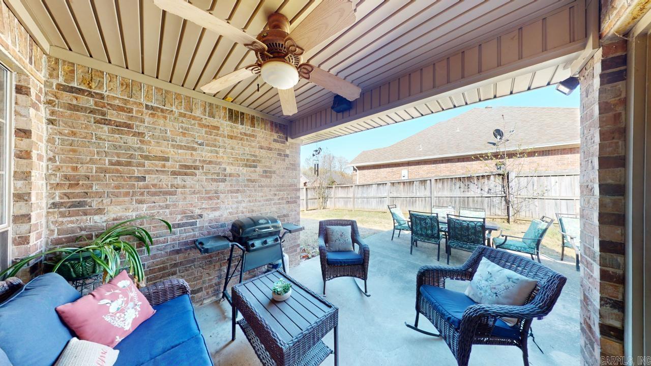COUNTRY CLUB OF ARK THE - Residential