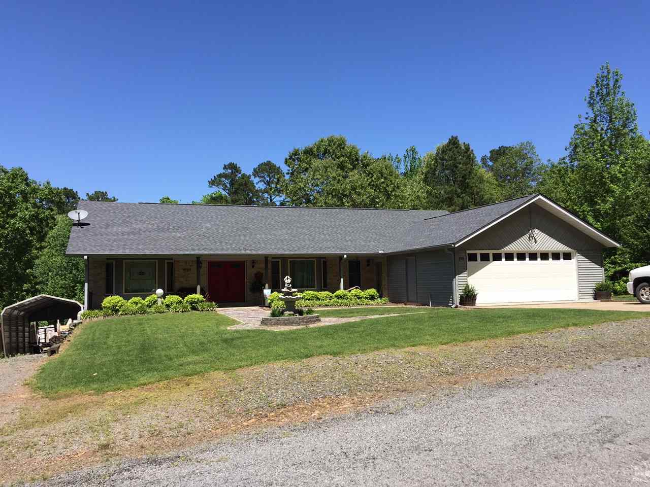 Beautiful home right on the lake for sale in Clinton, Arkansas.  This home has been completely remodeled with all new floors, new kitchen and appliances, new paint, new doors and windows, and new AC.  The roof was just replaced this year.  With one of the best water accesses in all of Happy Bend, the lake is just steps from the back deck. It is only a few minutes to Walmart and the Choctaw Marina.  It is within paddling distance from the famous Johnson Hole fishing spot.
