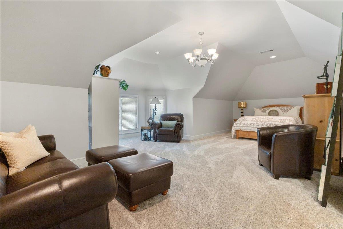 CHENAL VALLEY THE ESTATES - Residential