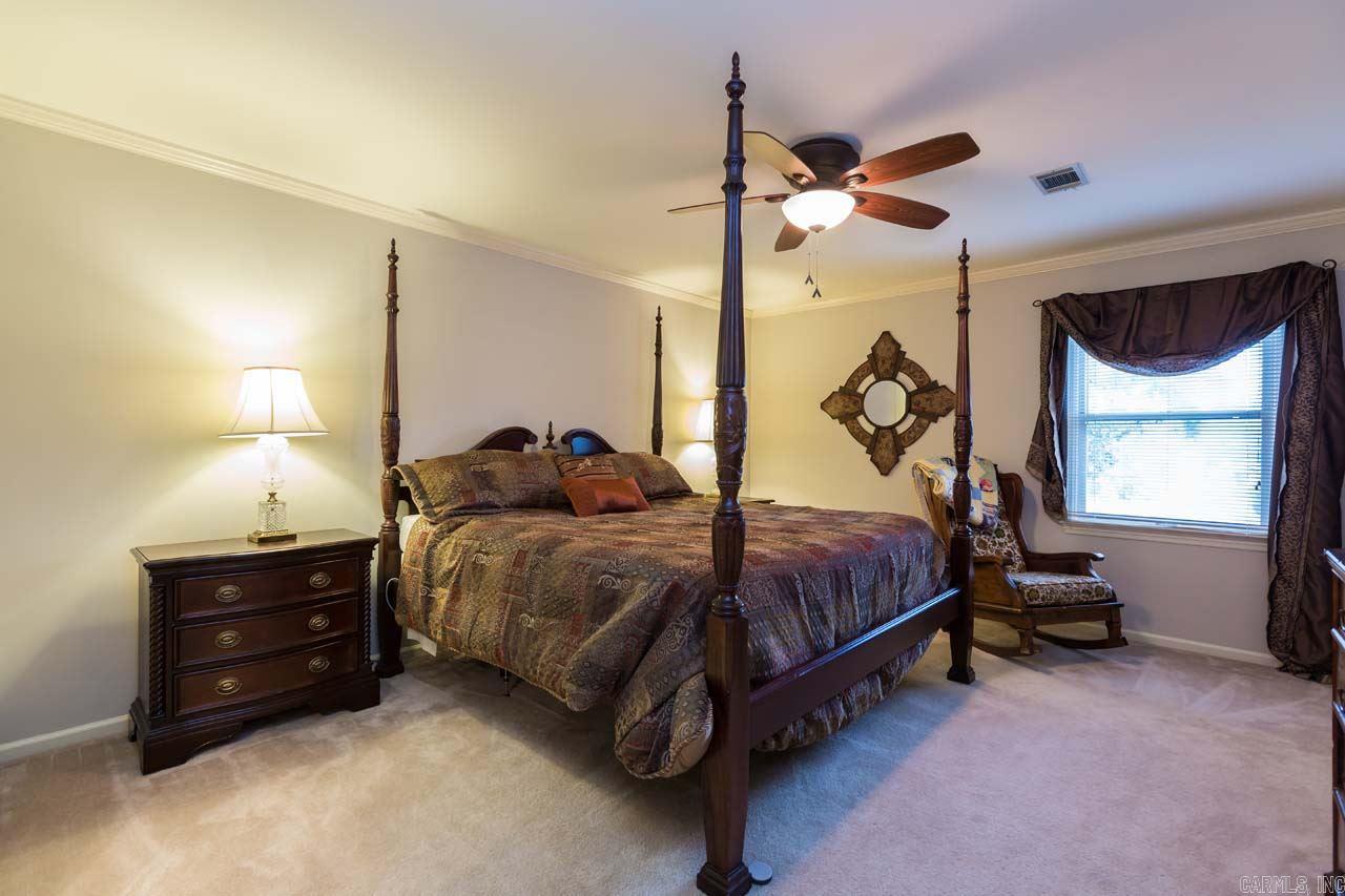 LONGLEA MANOR ADDN - Residential
