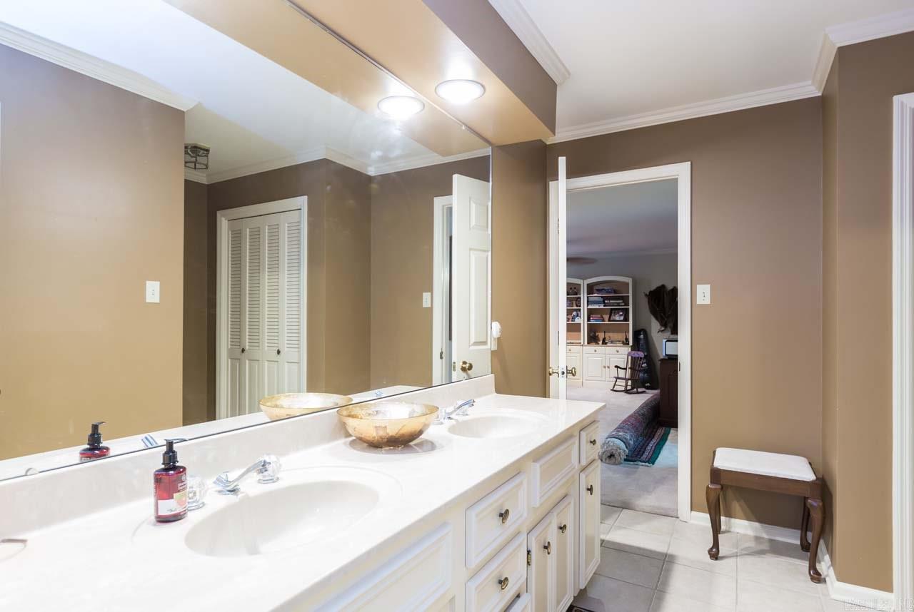 LONGLEA MANOR ADDN - Residential