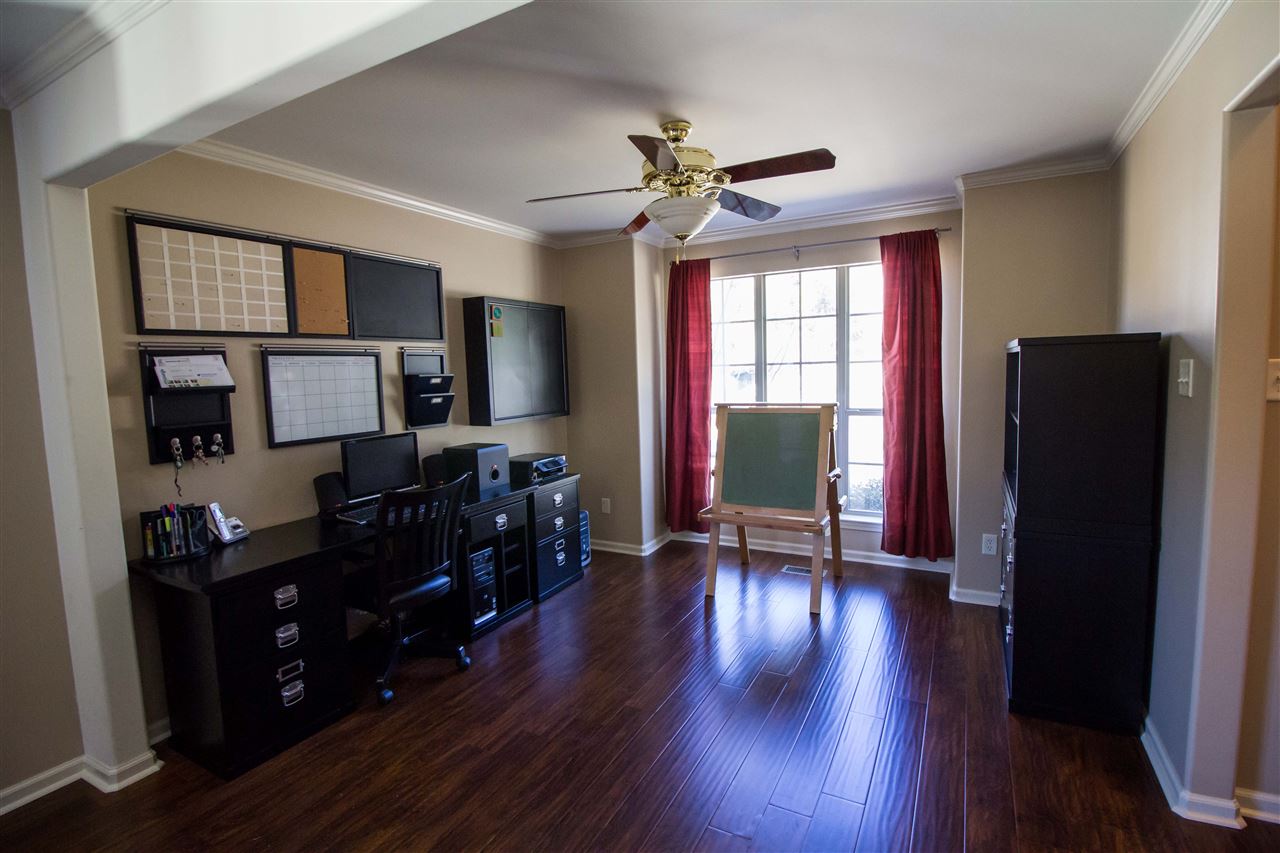 Garrett Glen - Residential