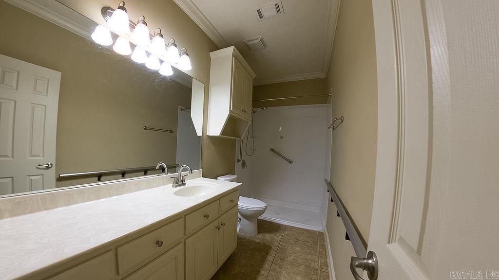 SOUTHERN COMFORT ESTATES - Residential