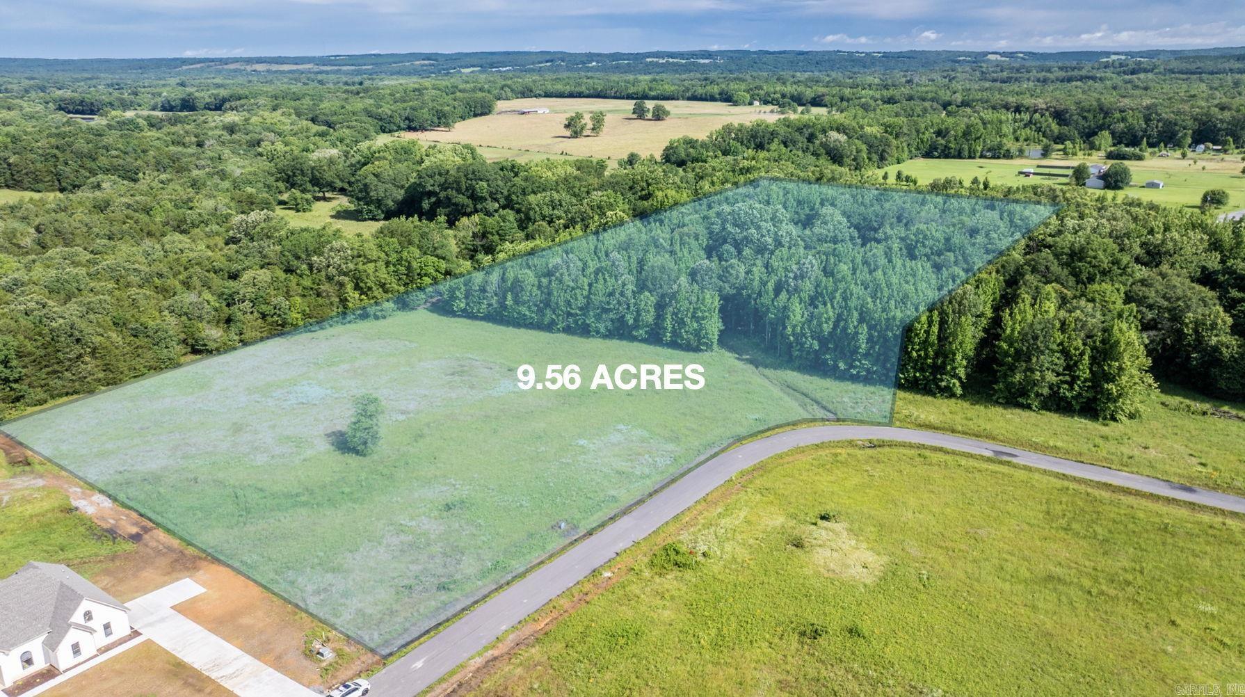 New Subdivision in Greenbrier in the Wooster Elementary school zone. 2000 Sq. ft. minimum. Underground utilities. This land would be perfect for someone that needs pasture and some wooded property.  Jack Fork Creek runs through the North side of the property. This is the perfect location with a pretty spot for home in a restricted neighborhood but you can still have a large parcel of land for outdoor activities.