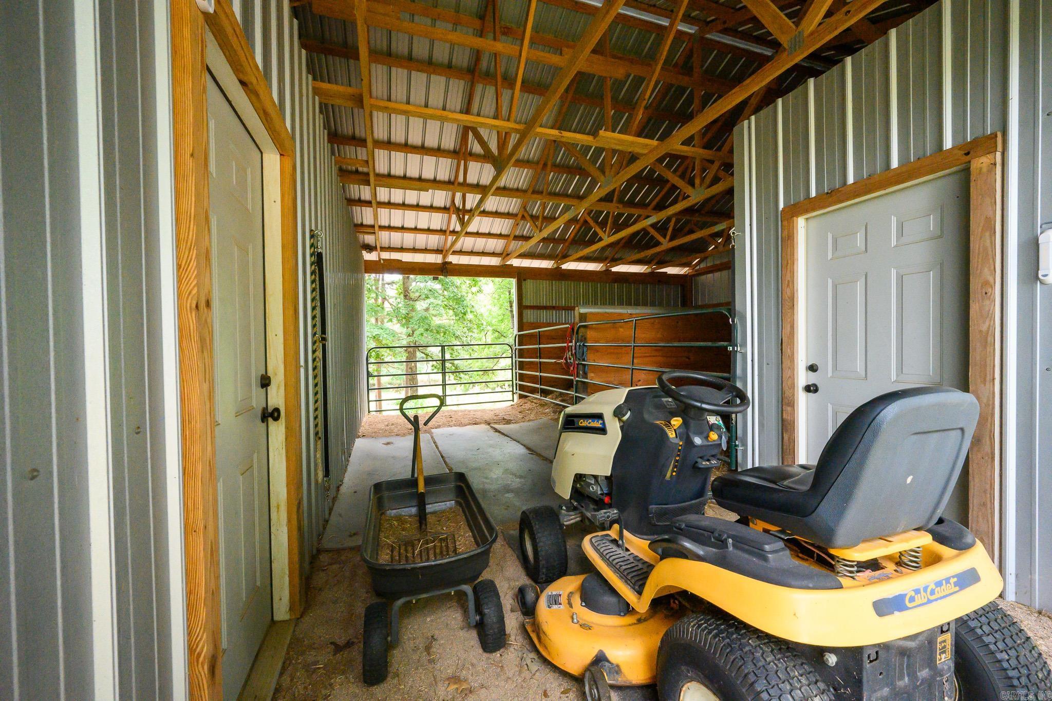 Mount Ida - Residential