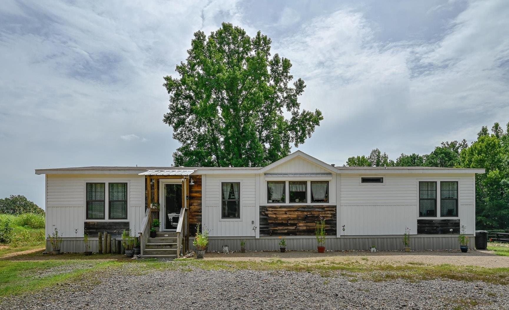 Mount Ida - Residential