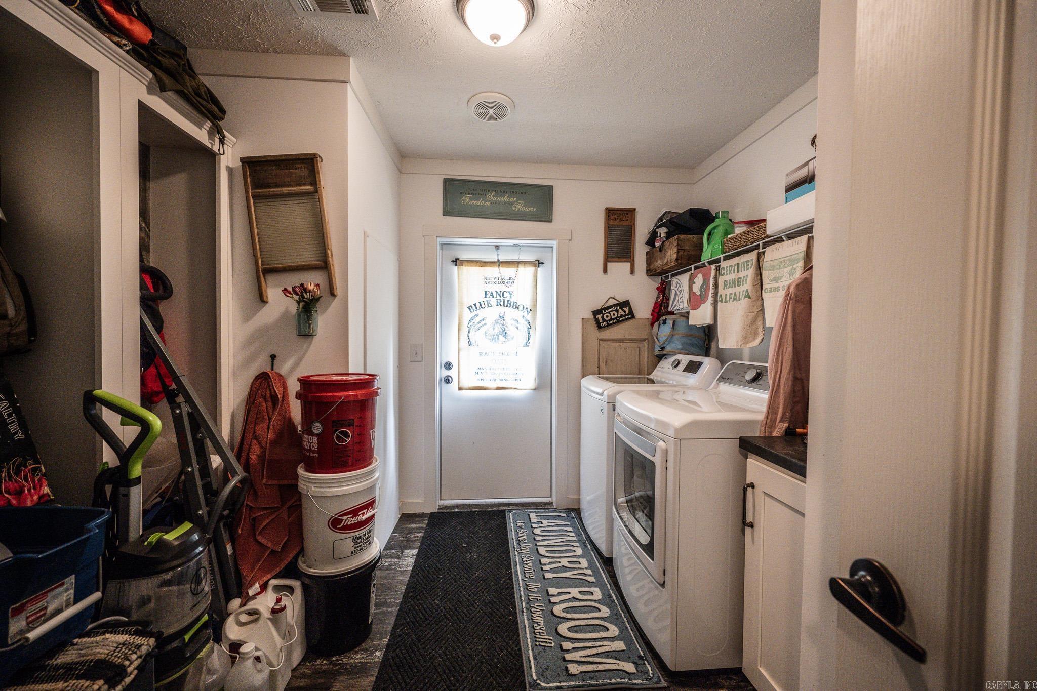Mount Ida - Residential