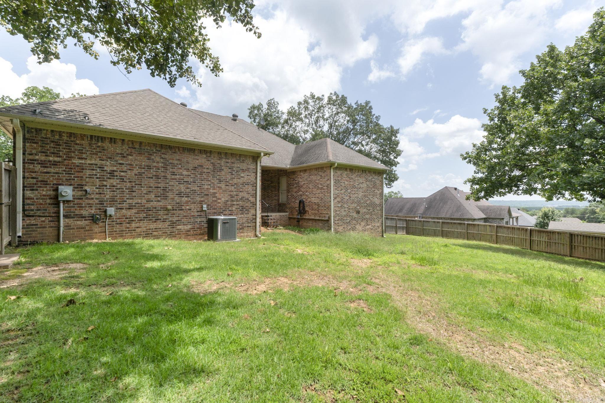 CEDAR KNOLLS & CEDAR VIEW - Residential
