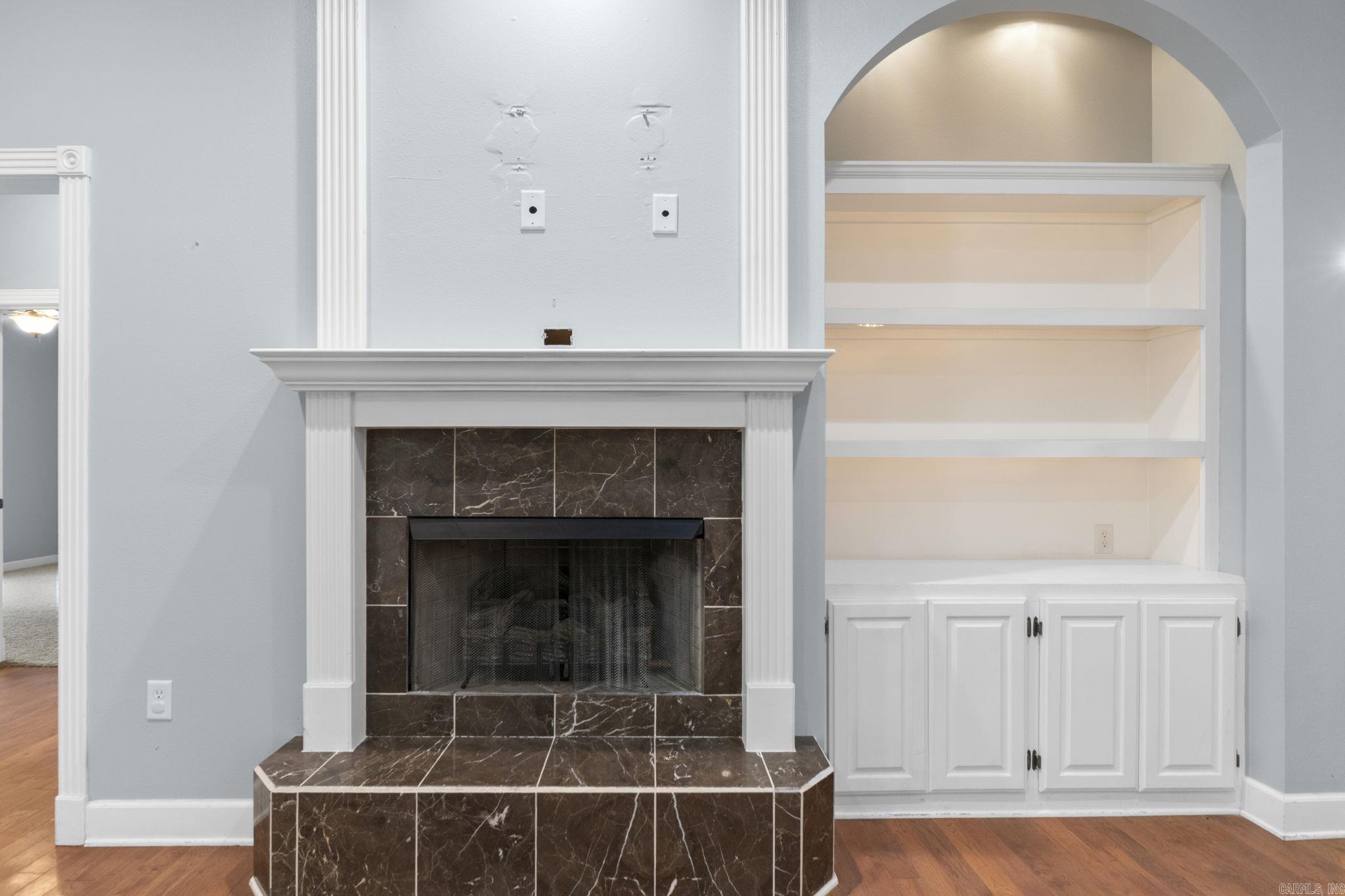 CEDAR KNOLLS & CEDAR VIEW - Residential