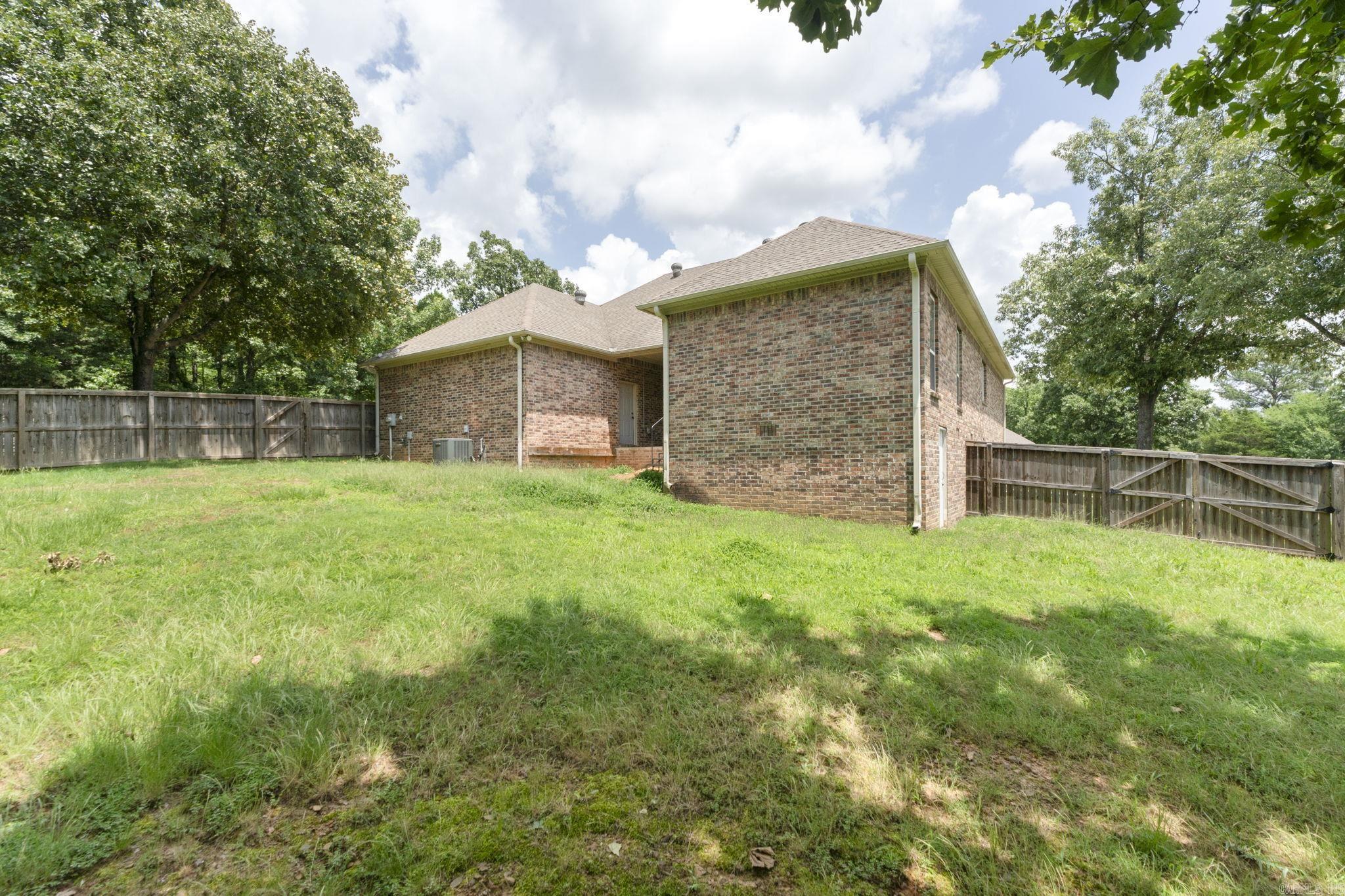 CEDAR KNOLLS & CEDAR VIEW - Residential