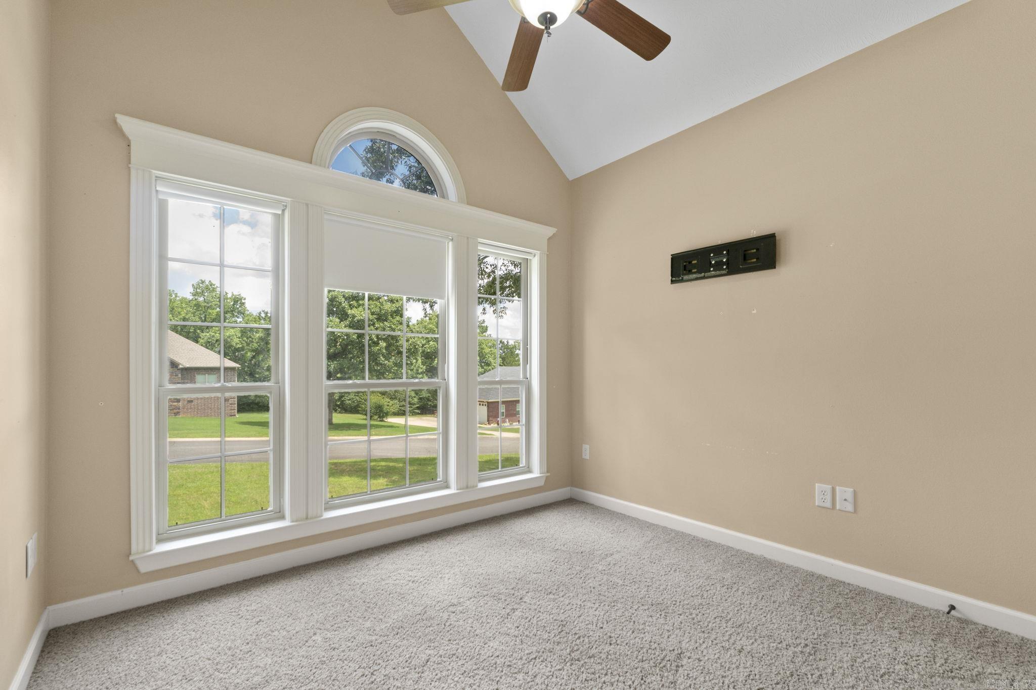 CEDAR KNOLLS & CEDAR VIEW - Residential