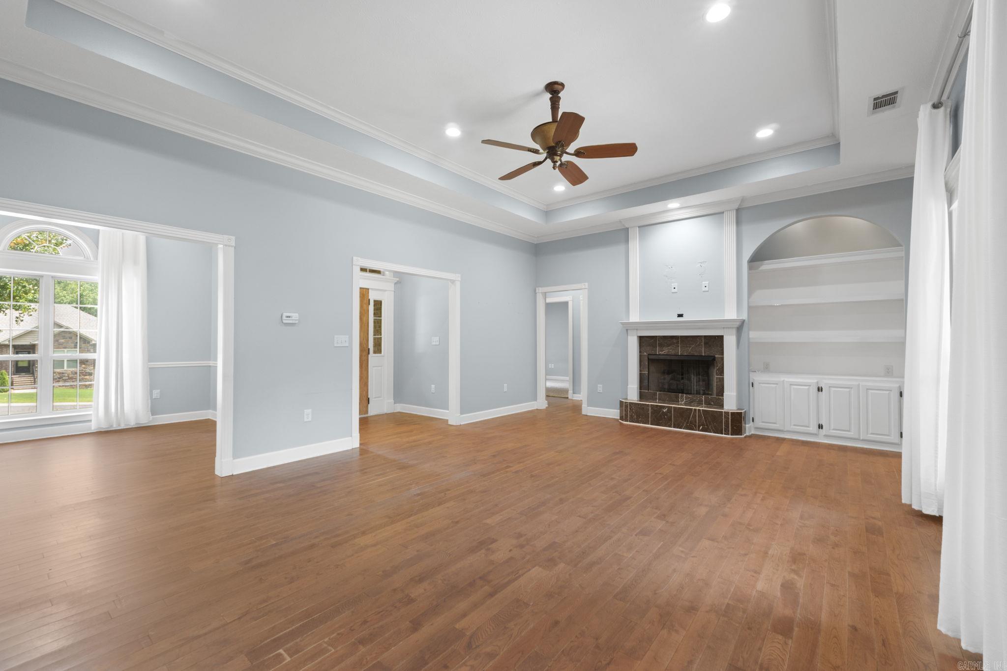 CEDAR KNOLLS & CEDAR VIEW - Residential