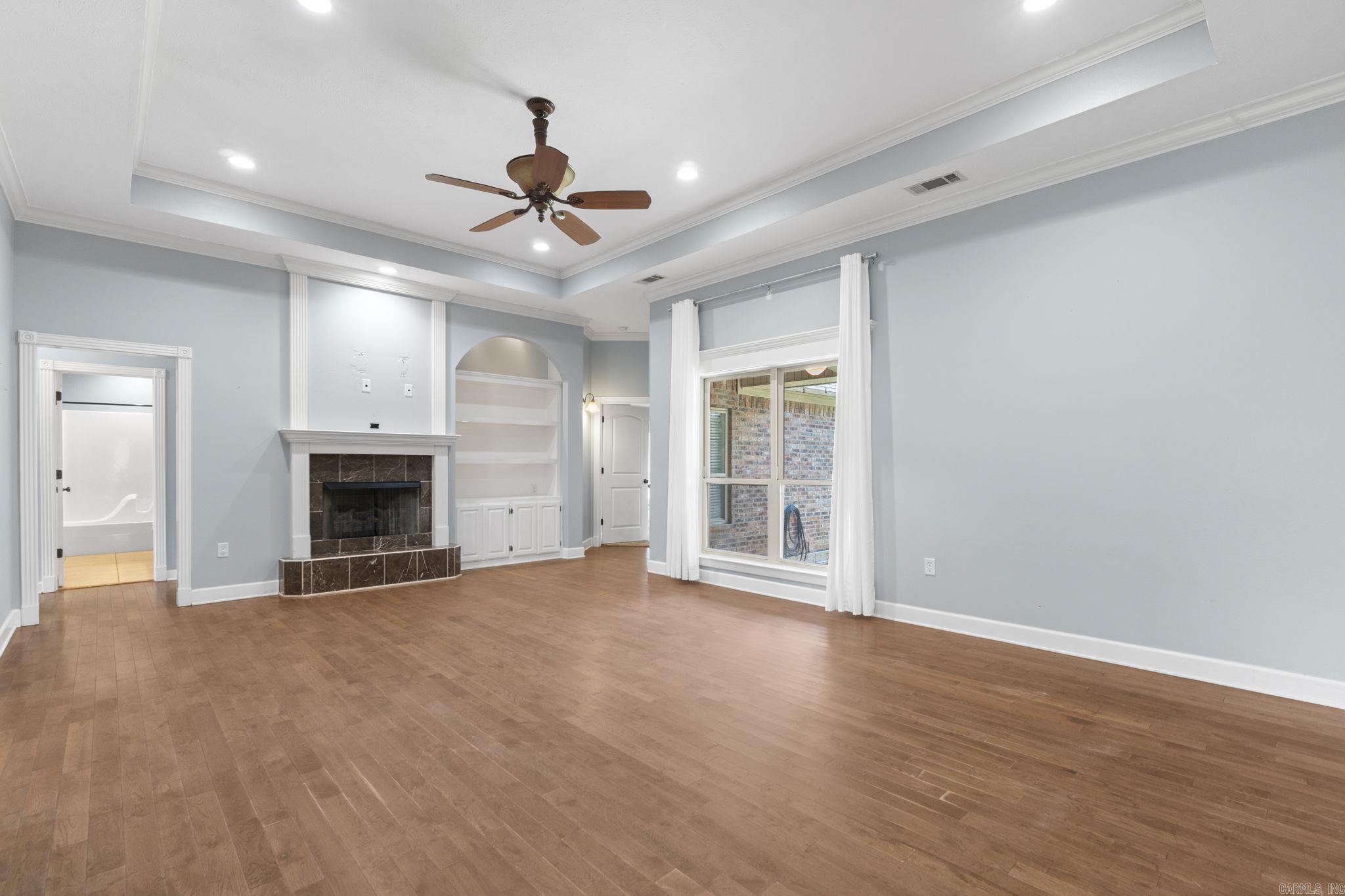 CEDAR KNOLLS & CEDAR VIEW - Residential