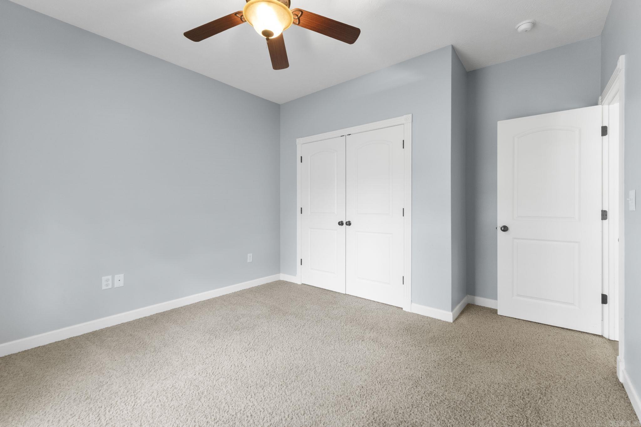 CEDAR KNOLLS & CEDAR VIEW - Residential