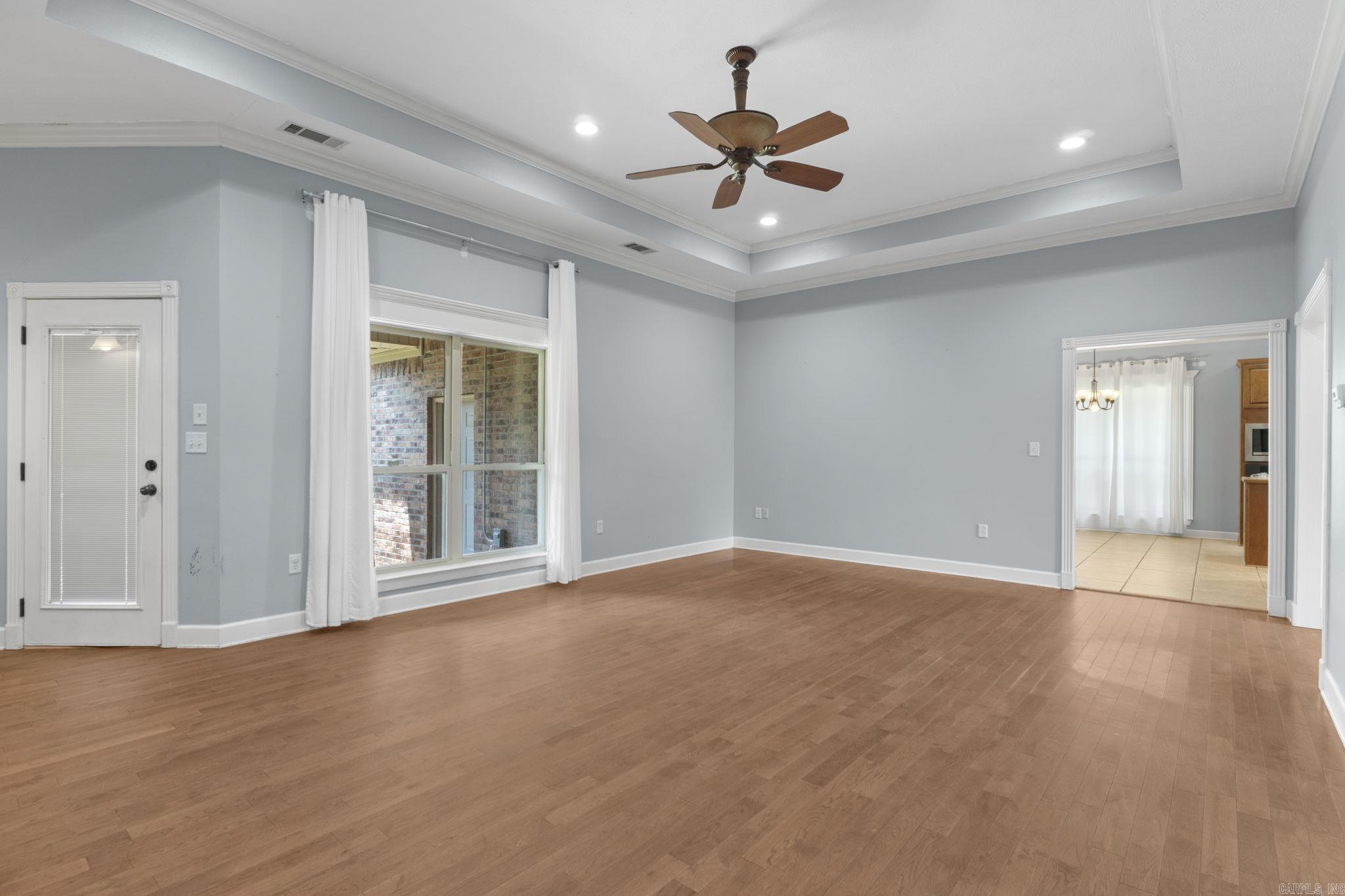 CEDAR KNOLLS & CEDAR VIEW - Residential