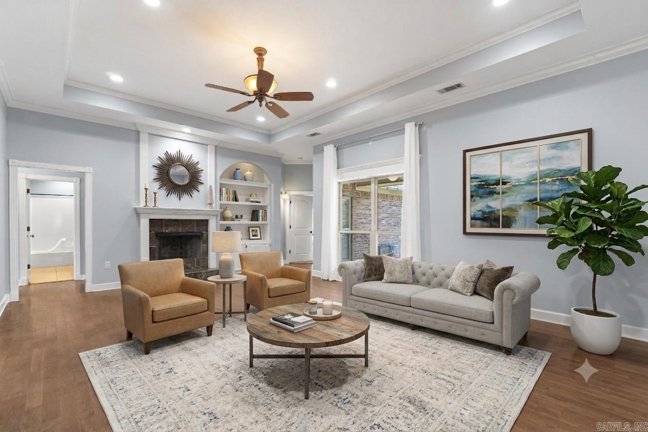 CEDAR KNOLLS & CEDAR VIEW - Residential
