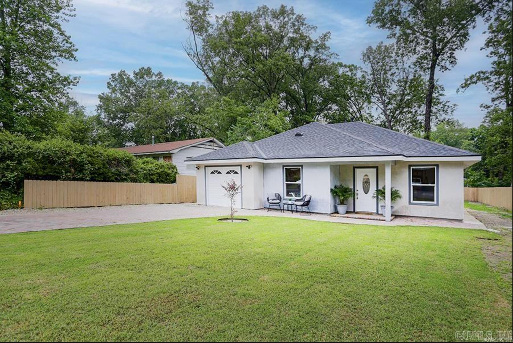 Burnelle Manor - Residential Lease
